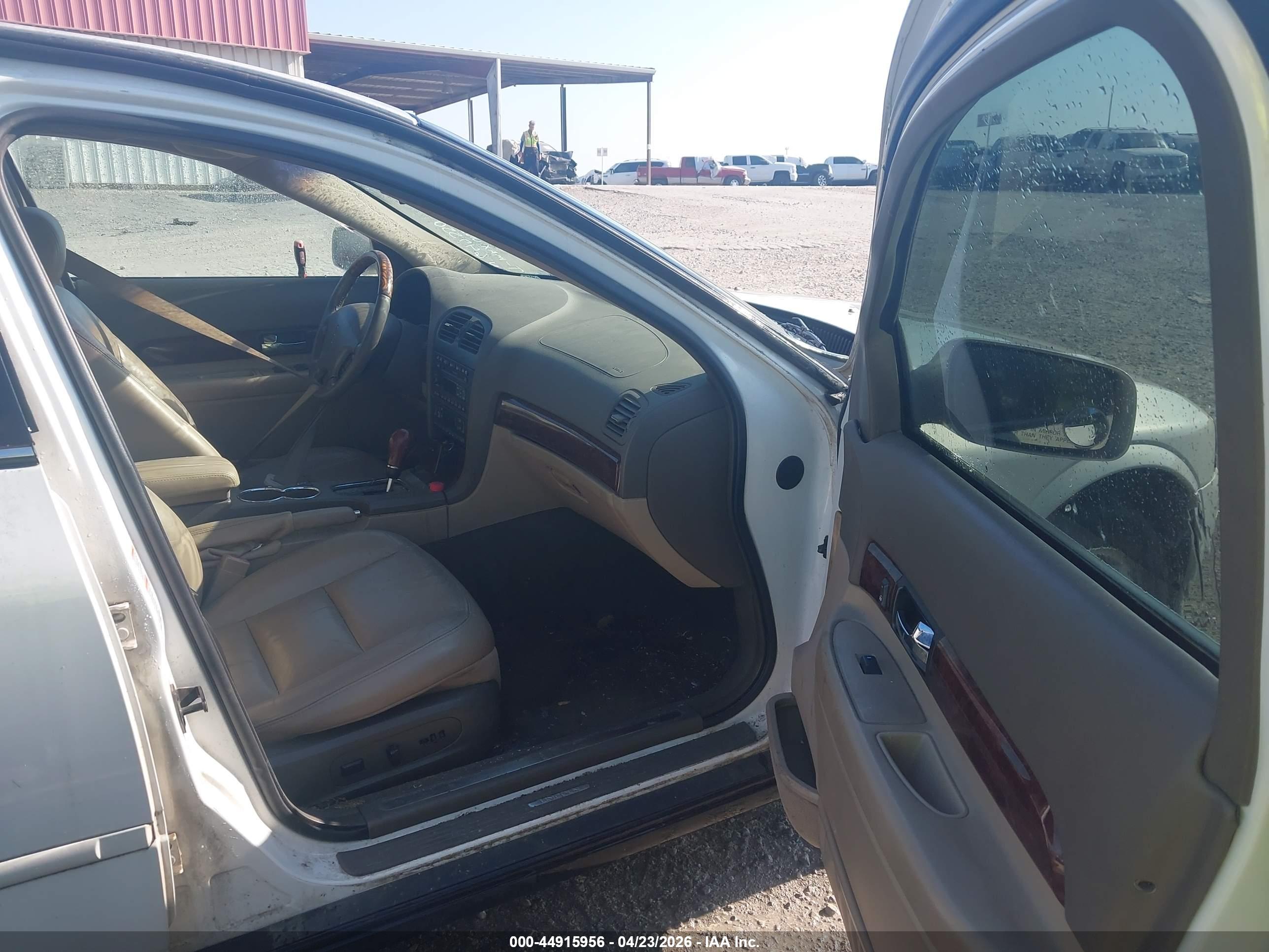 LINCOLN LS image 5