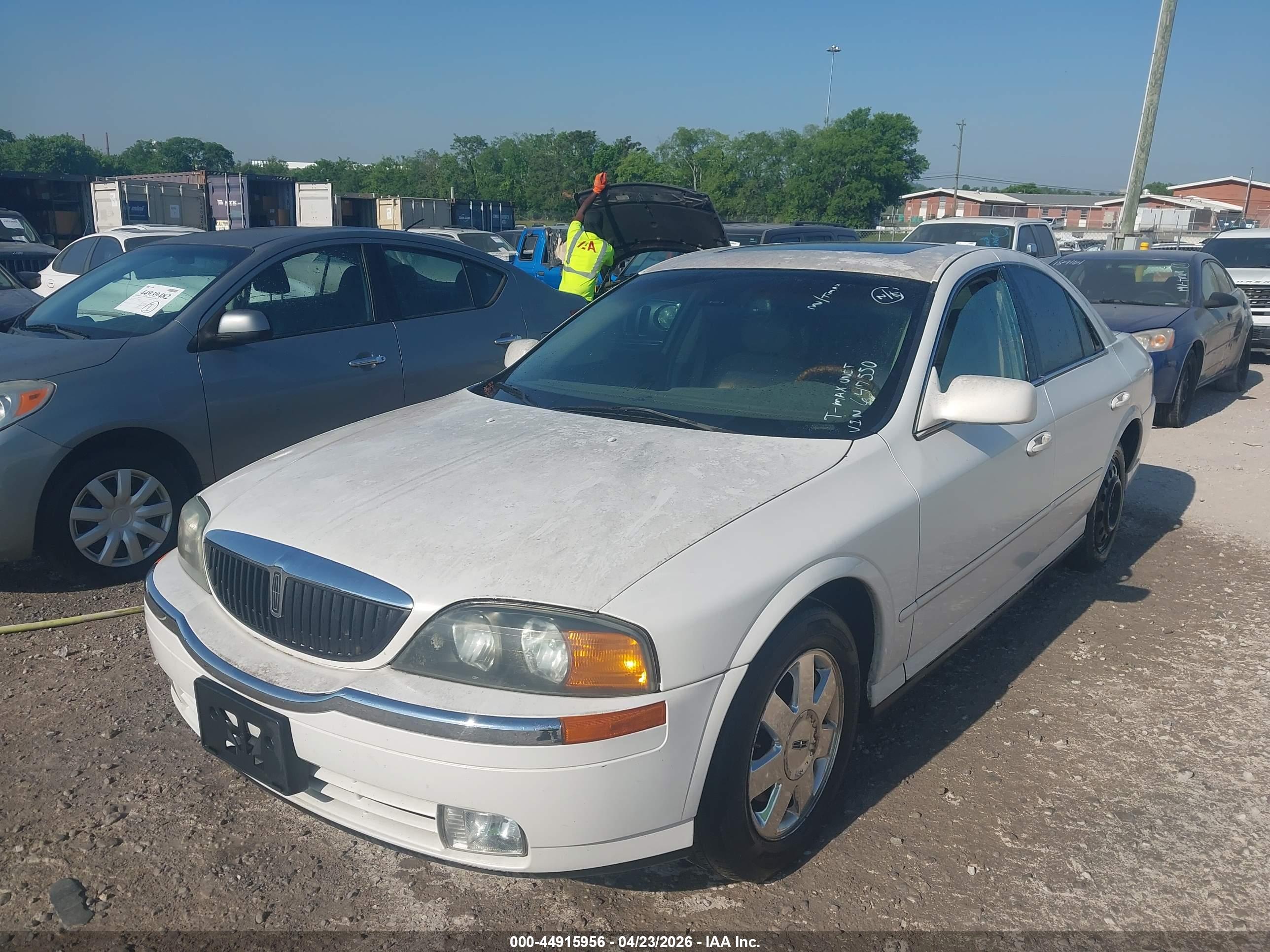LINCOLN LS image 6