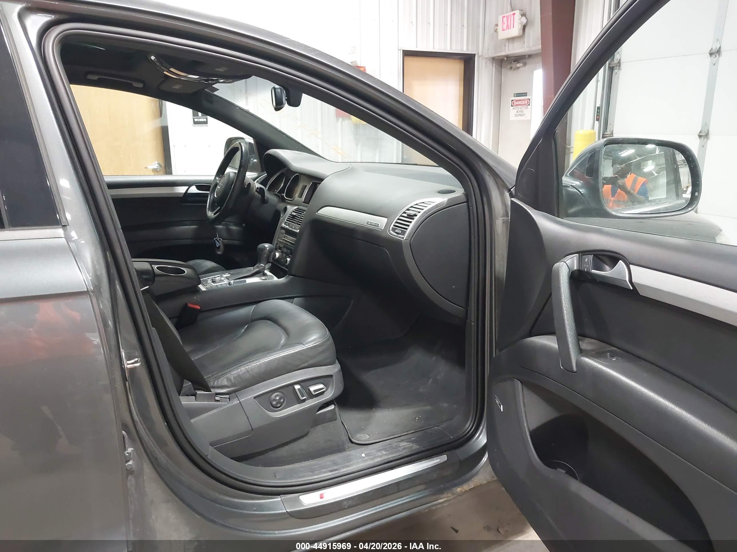 AUDI Q7 image 5
