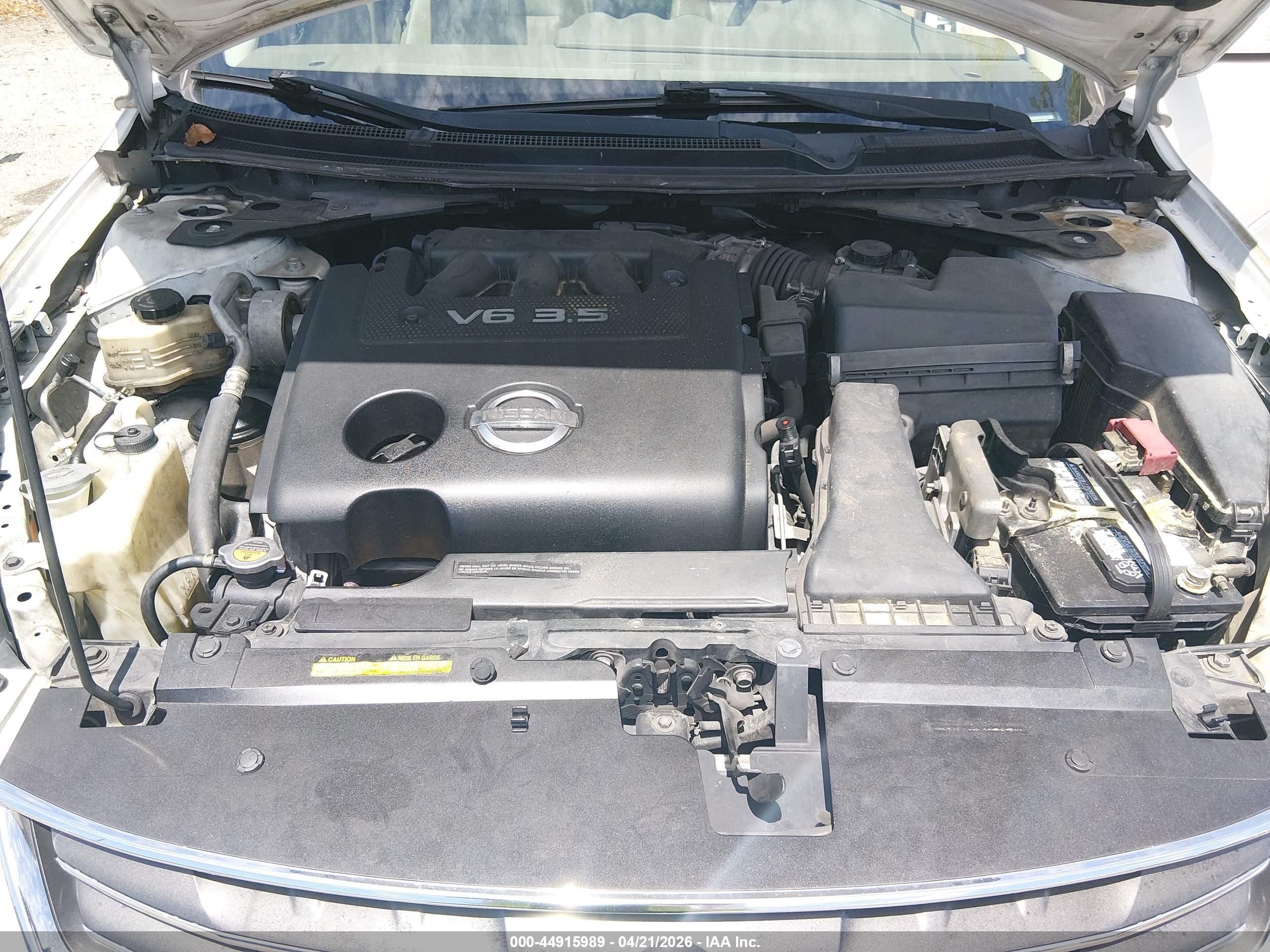 NISSAN ALTIMA image 10