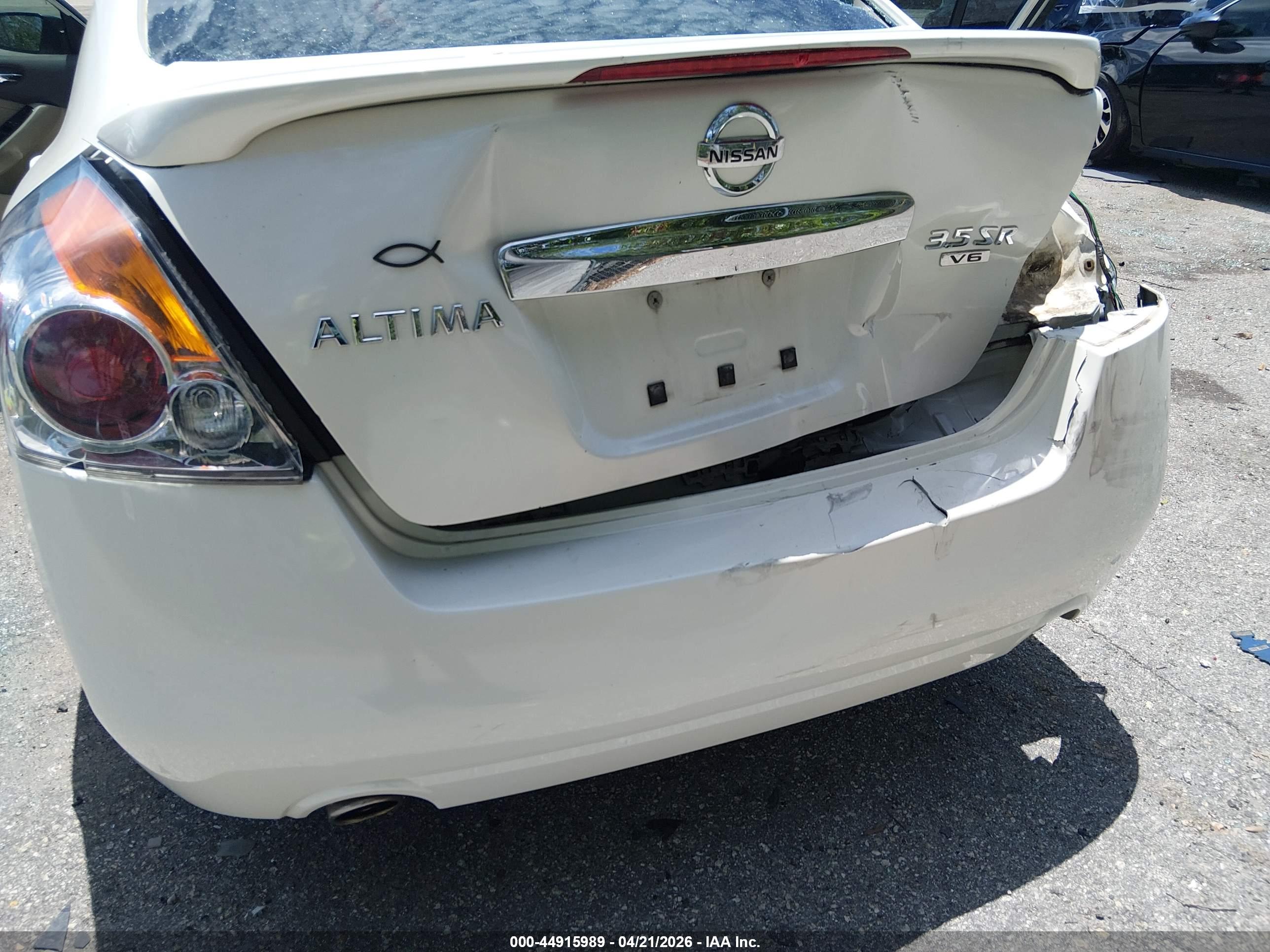 NISSAN ALTIMA image 6
