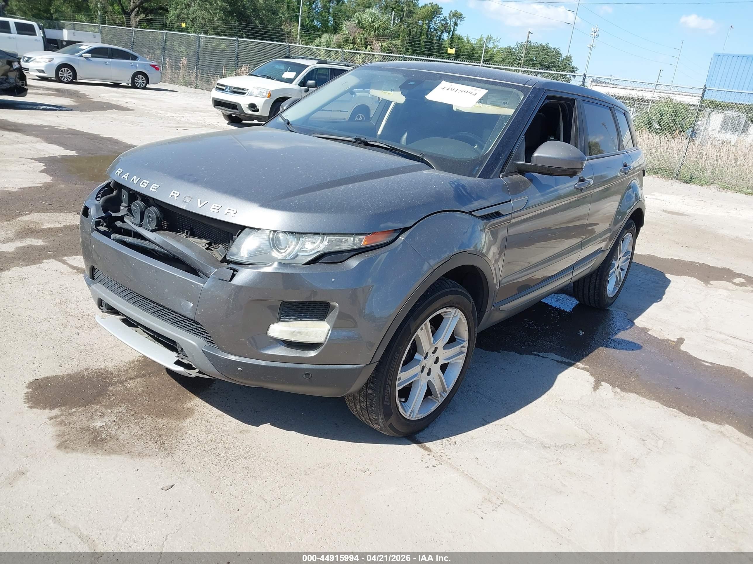 LAND ROVER image 2
