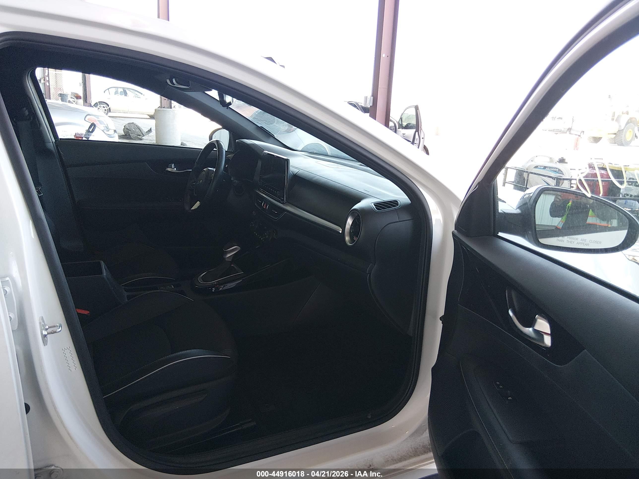 KIA FORTE image 5