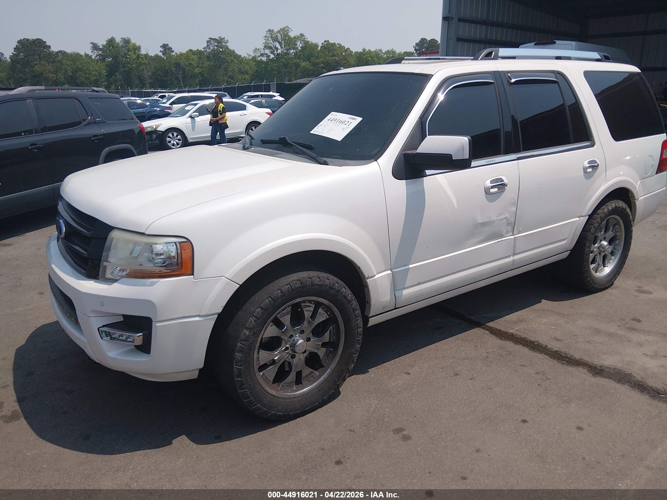 FORD EXPEDITION image 2