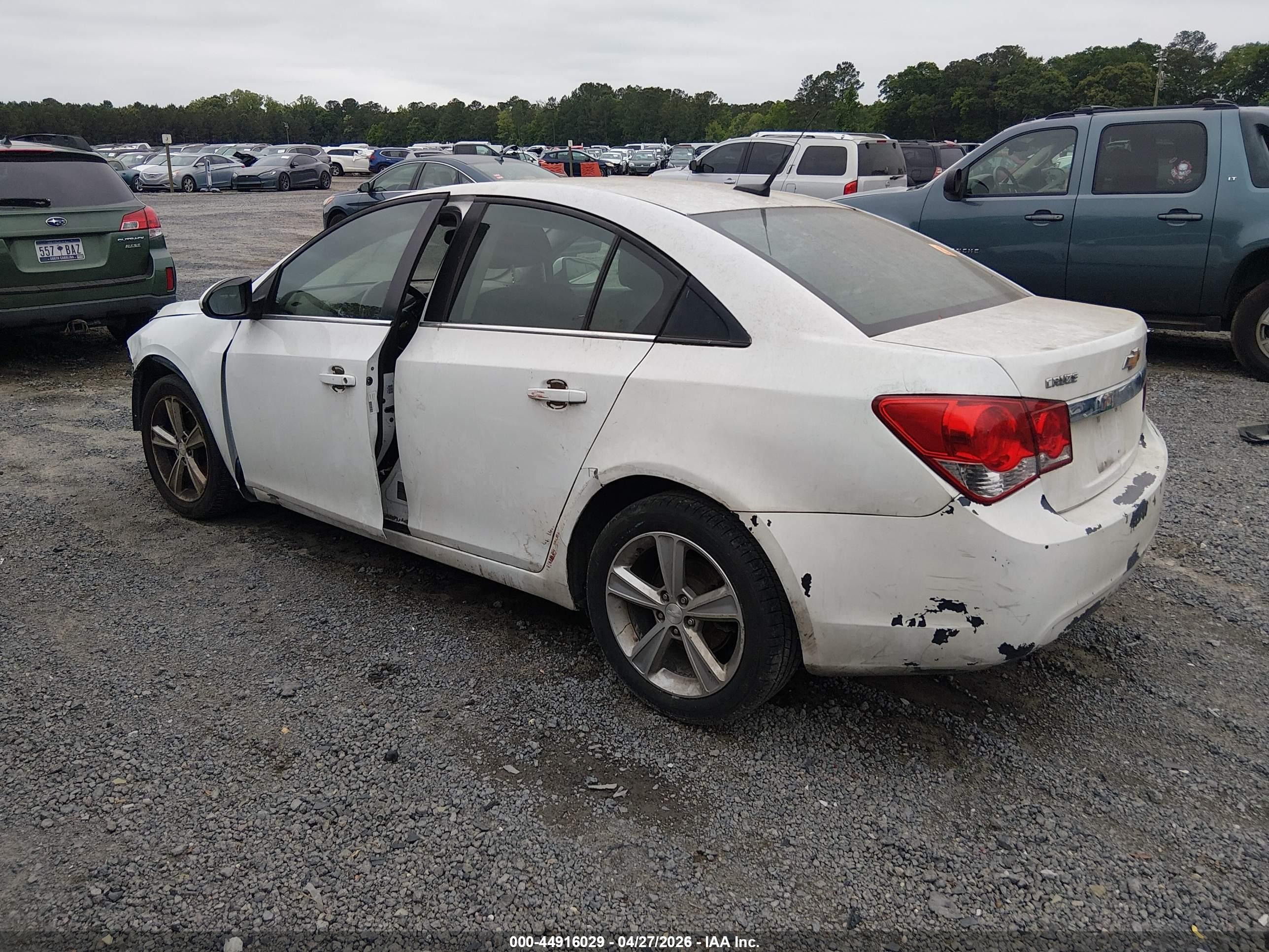 CHEVROLET CRUZE image 3