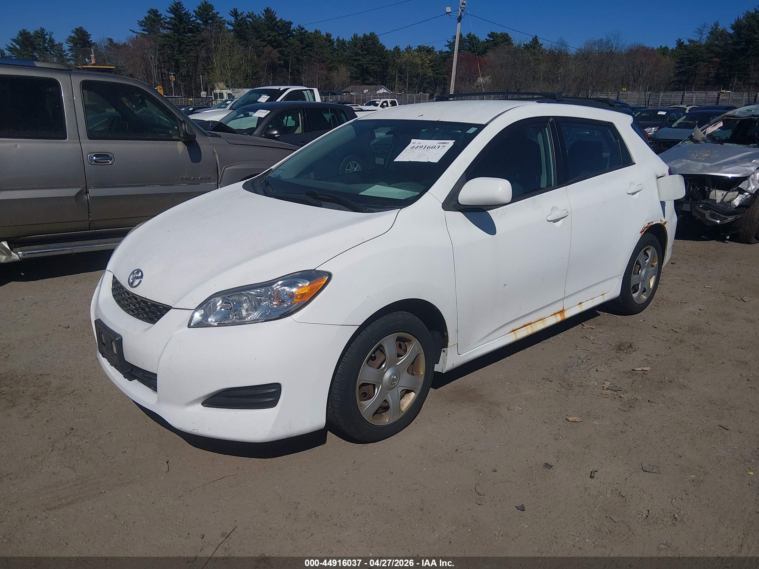 TOYOTA MATRIX image 2