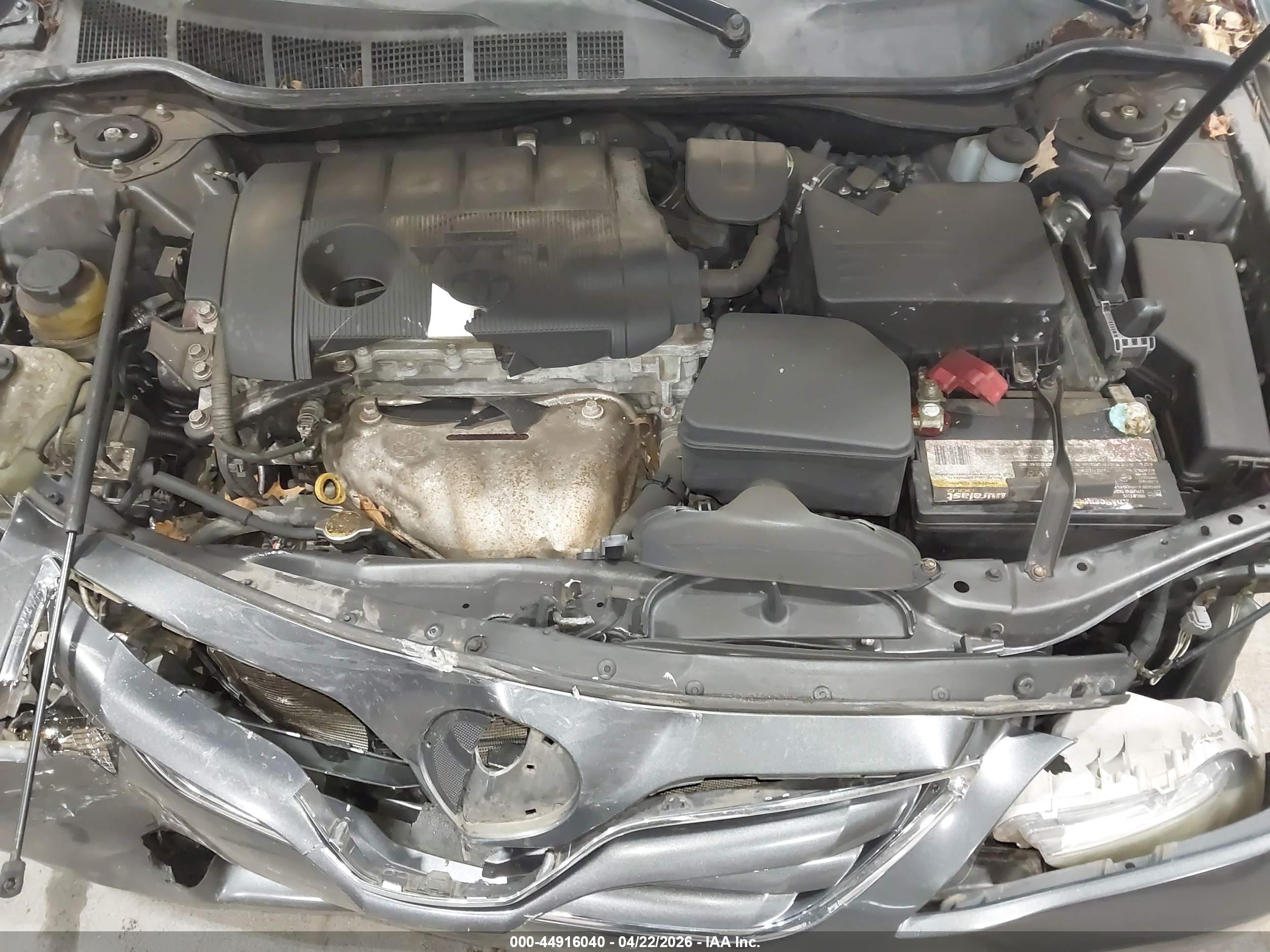 TOYOTA CAMRY image 10