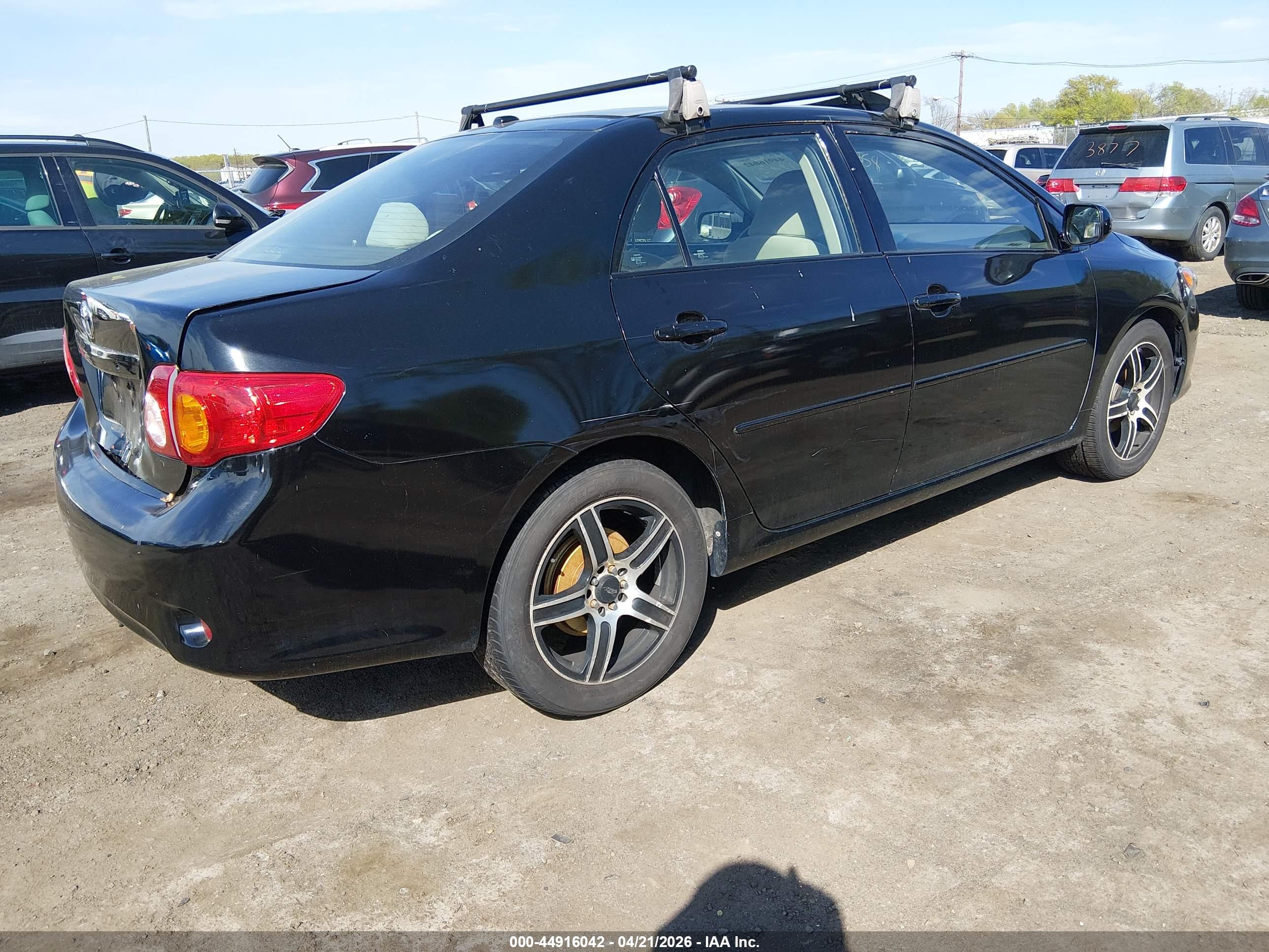 TOYOTA COROLLA image 4