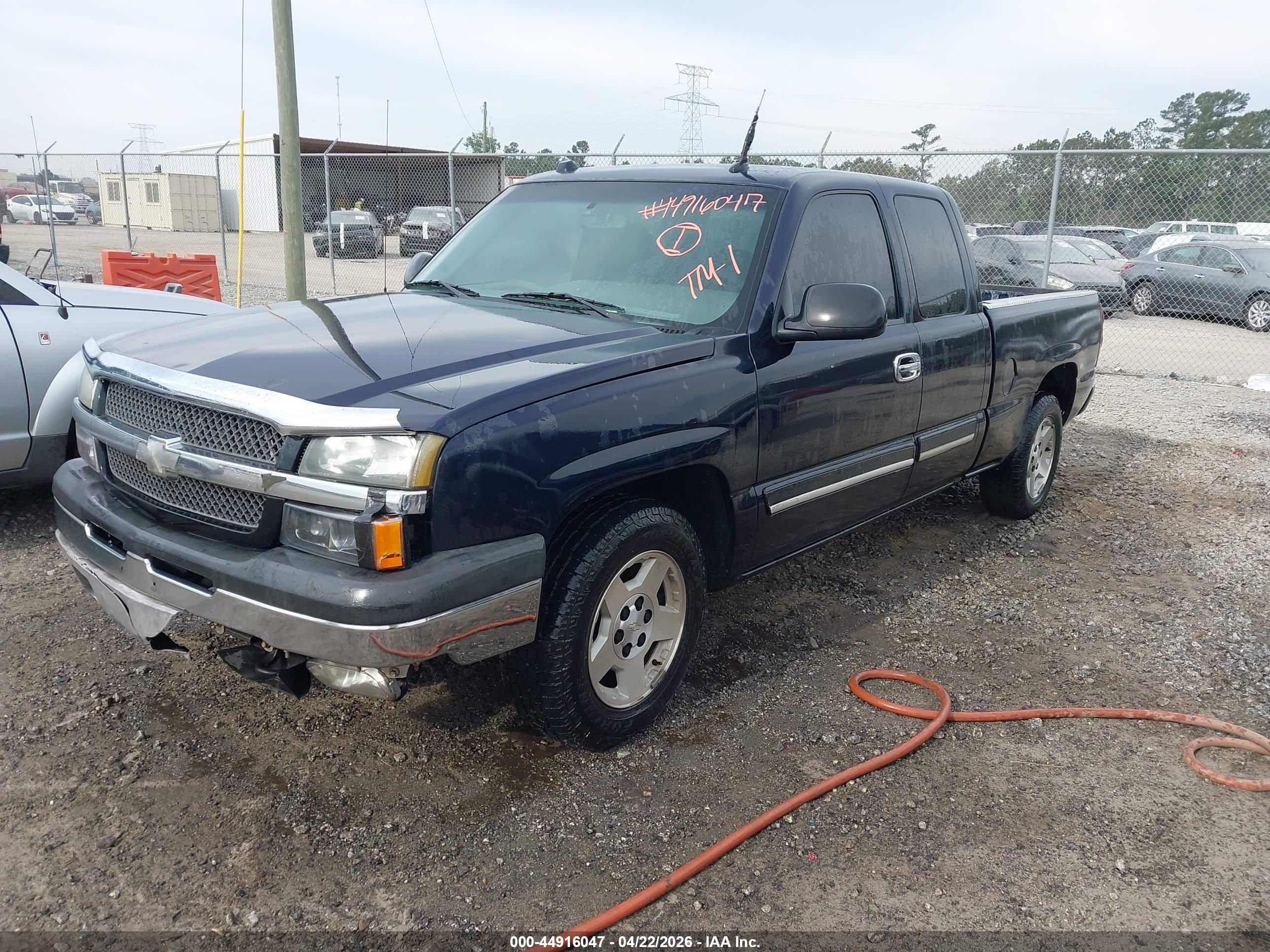 CHEVROLET SILVERADO image 2