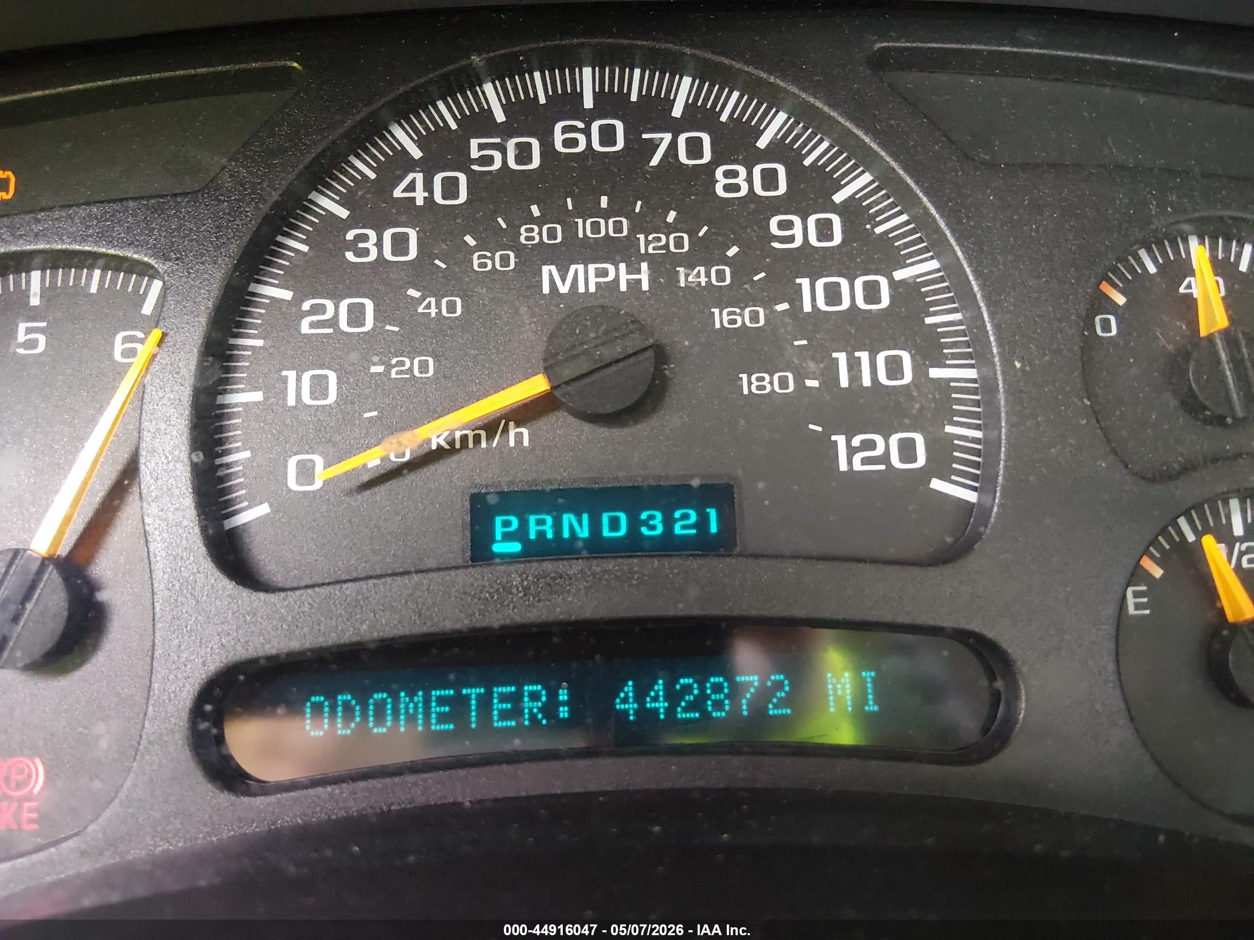 CHEVROLET SILVERADO image 7