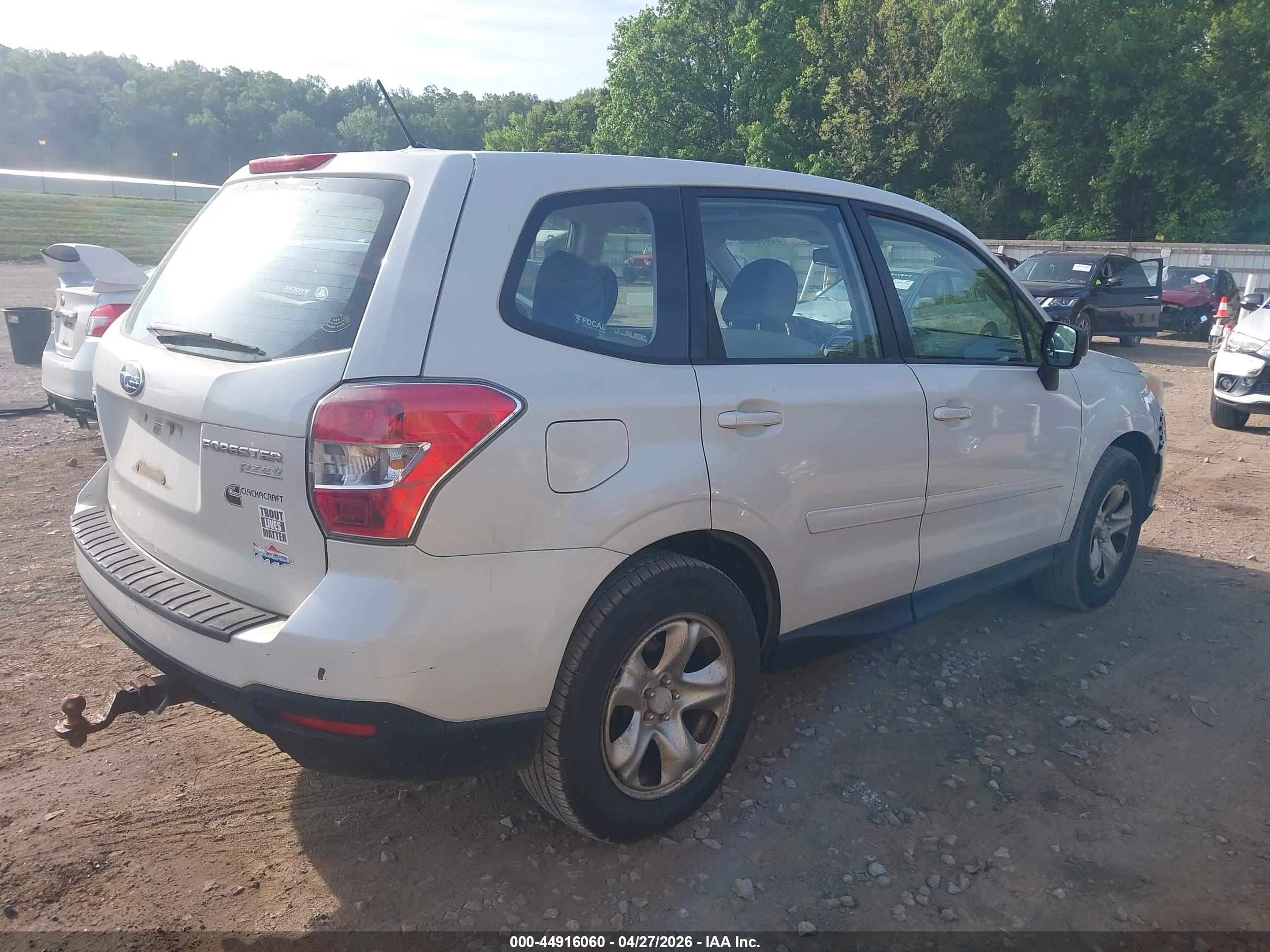 SUBARU FORESTER image 4