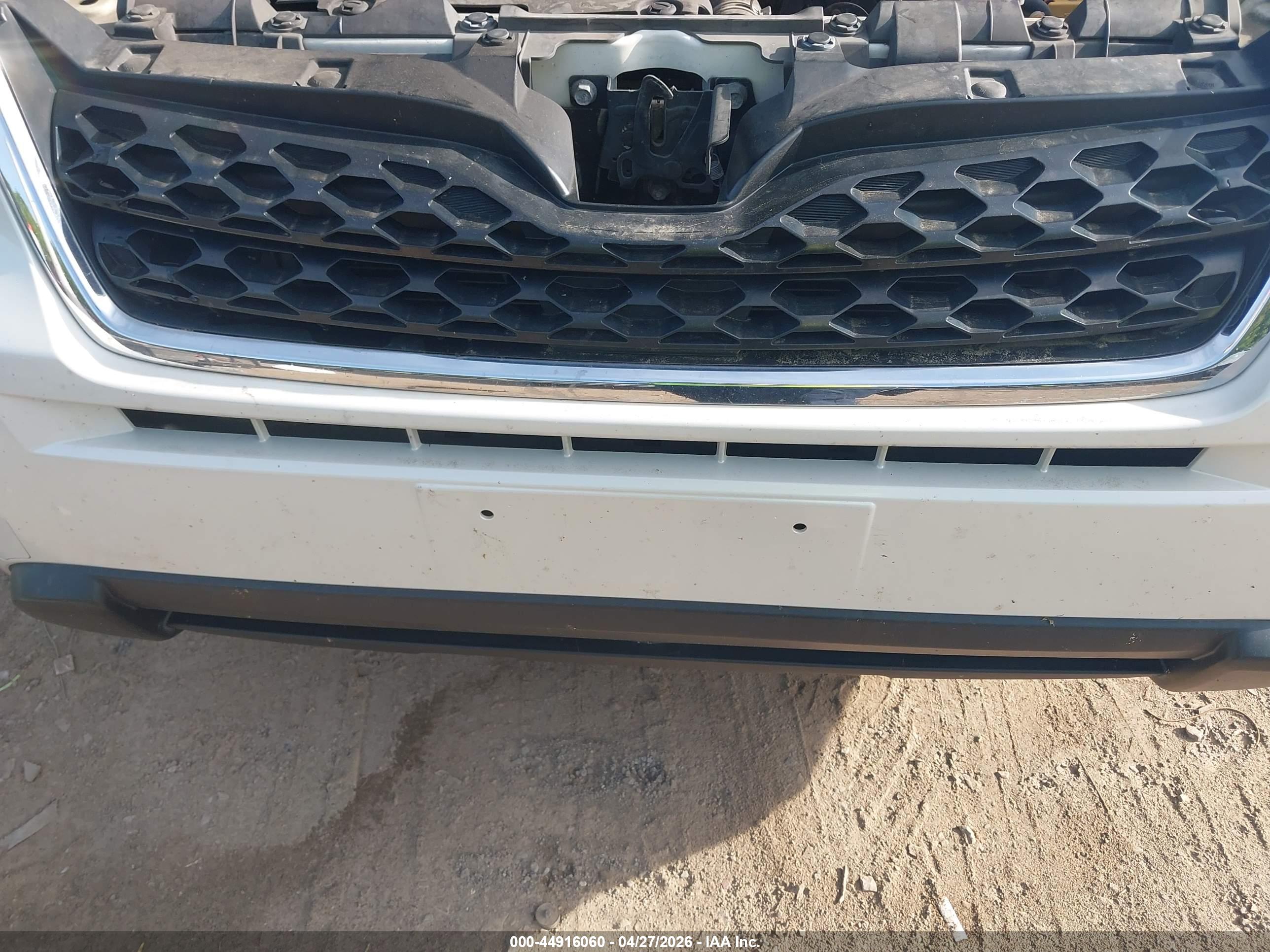 SUBARU FORESTER image 6
