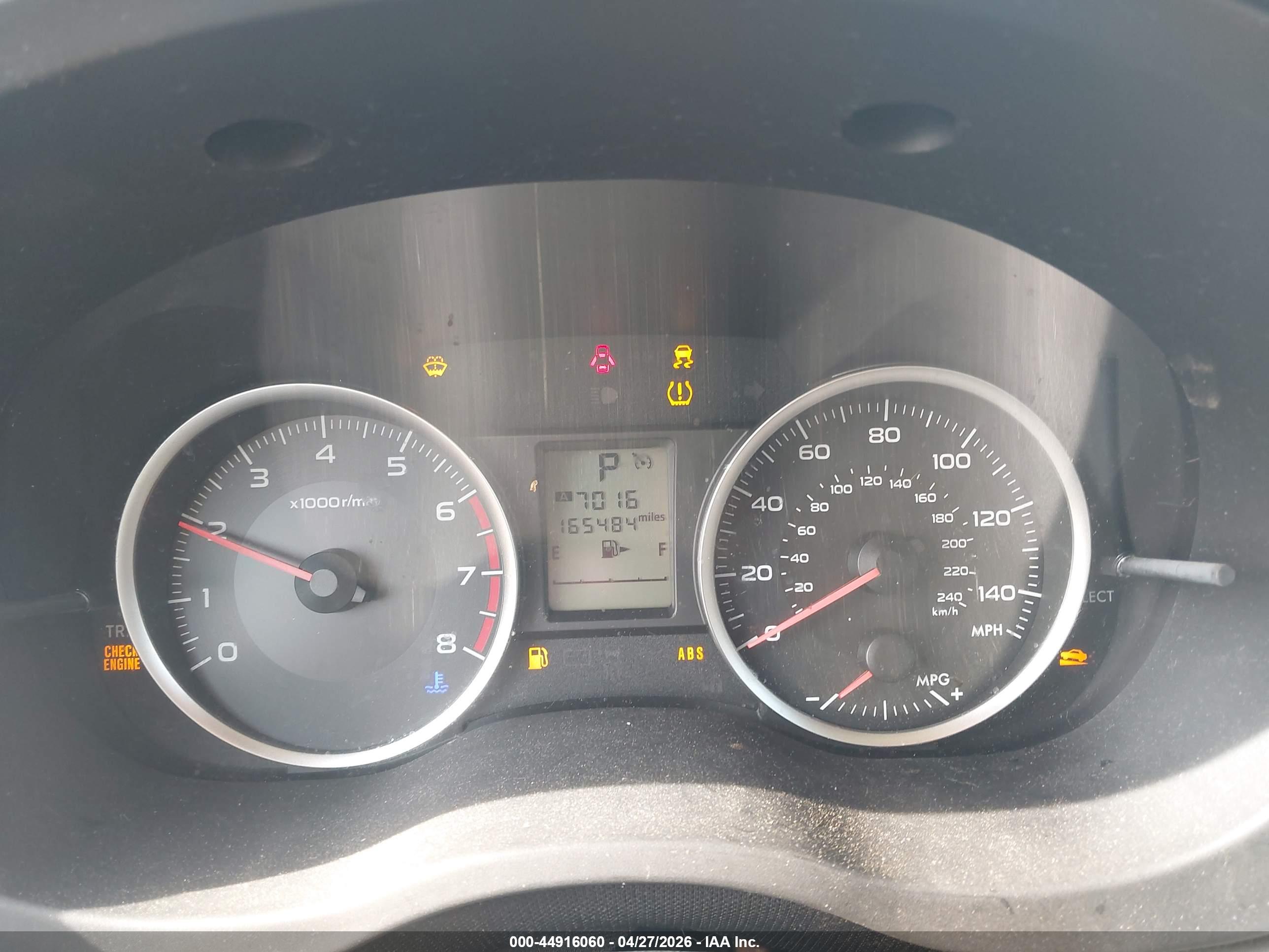 SUBARU FORESTER image 7