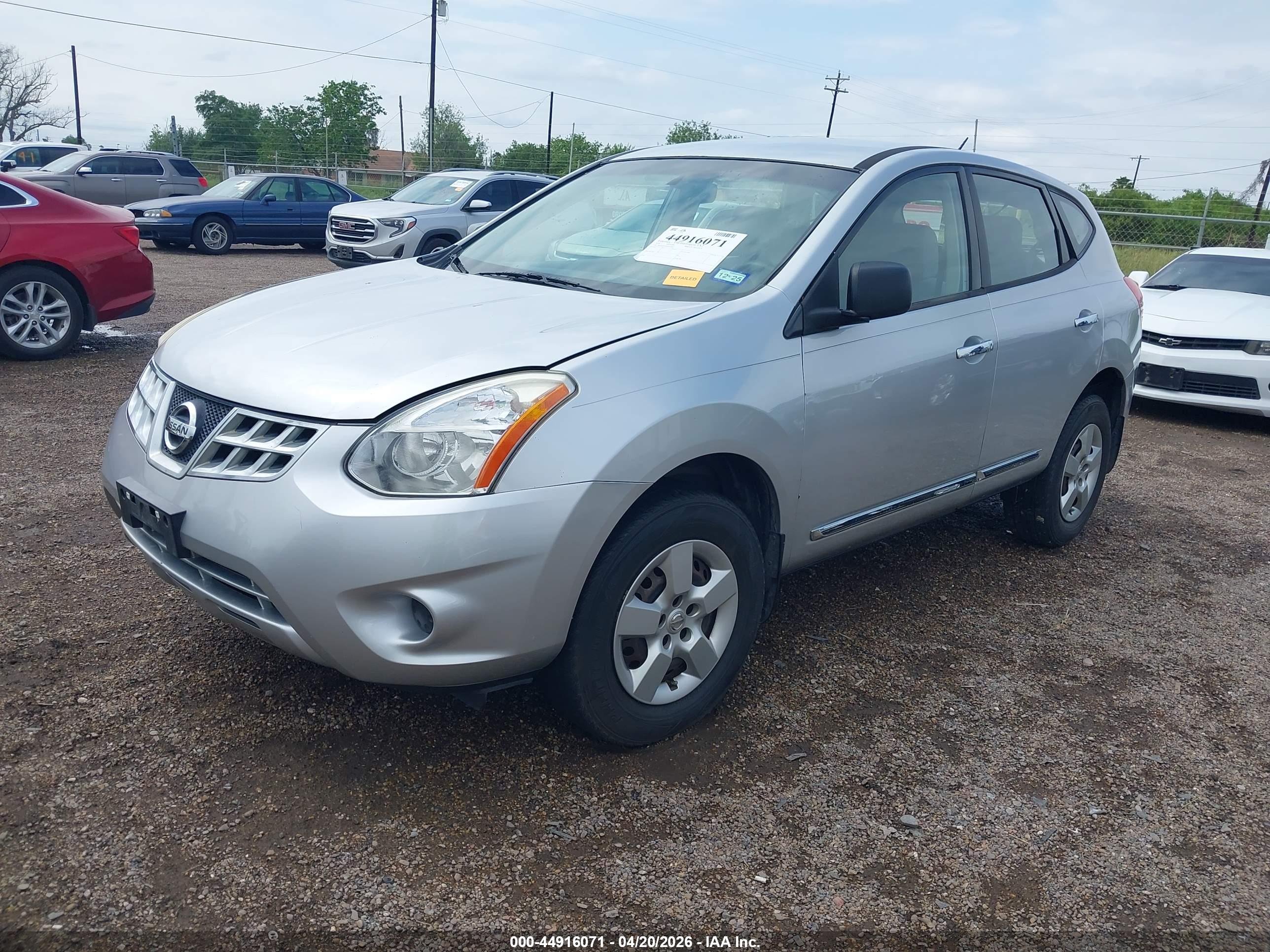 NISSAN ROGUE image 2