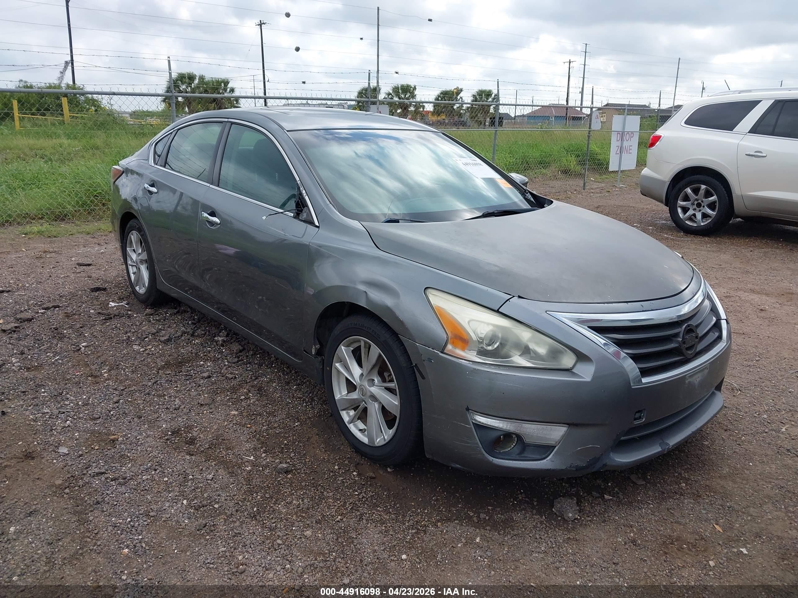 NISSAN ALTIMA image 6