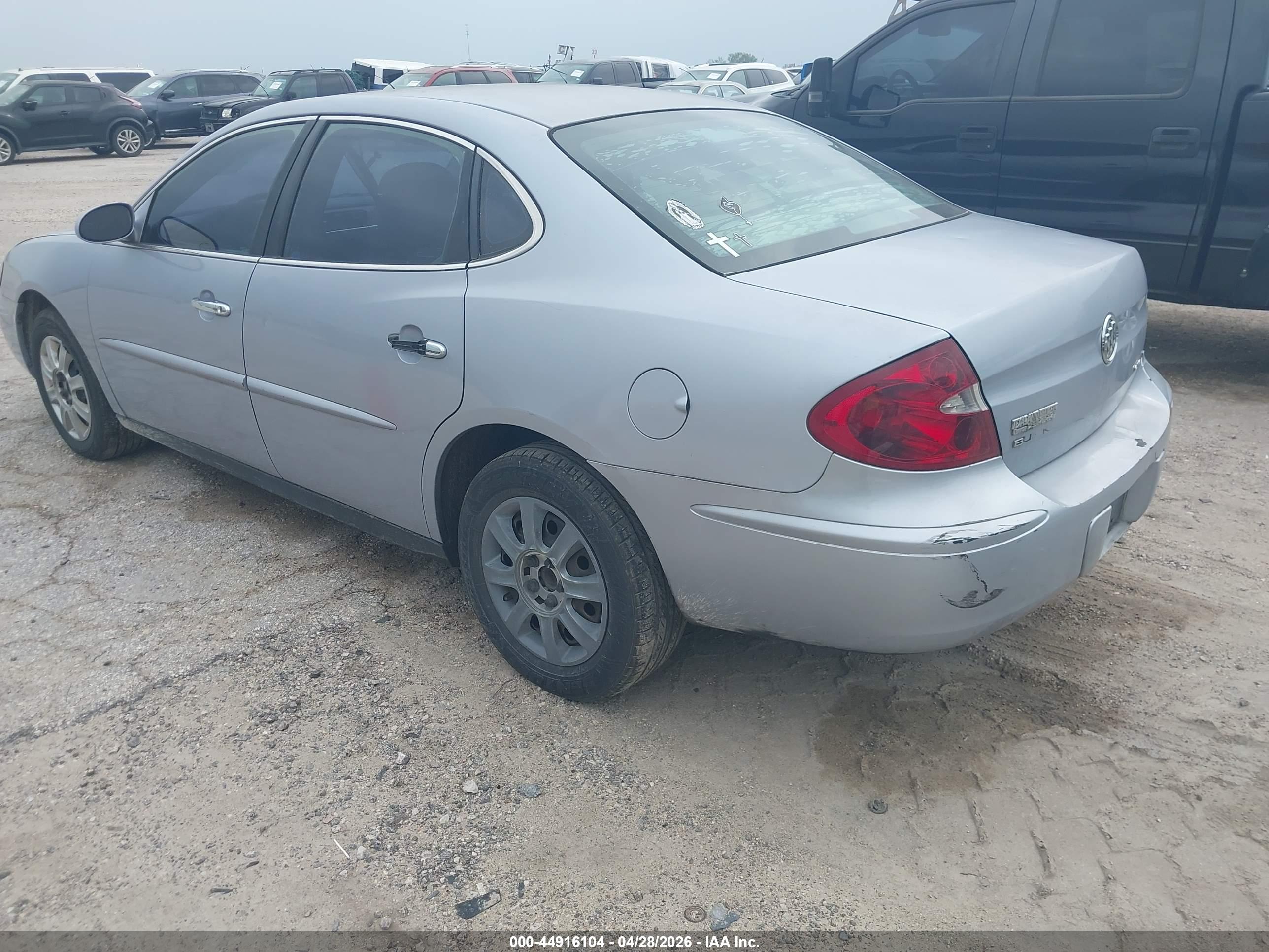 BUICK LACROSSE image 3