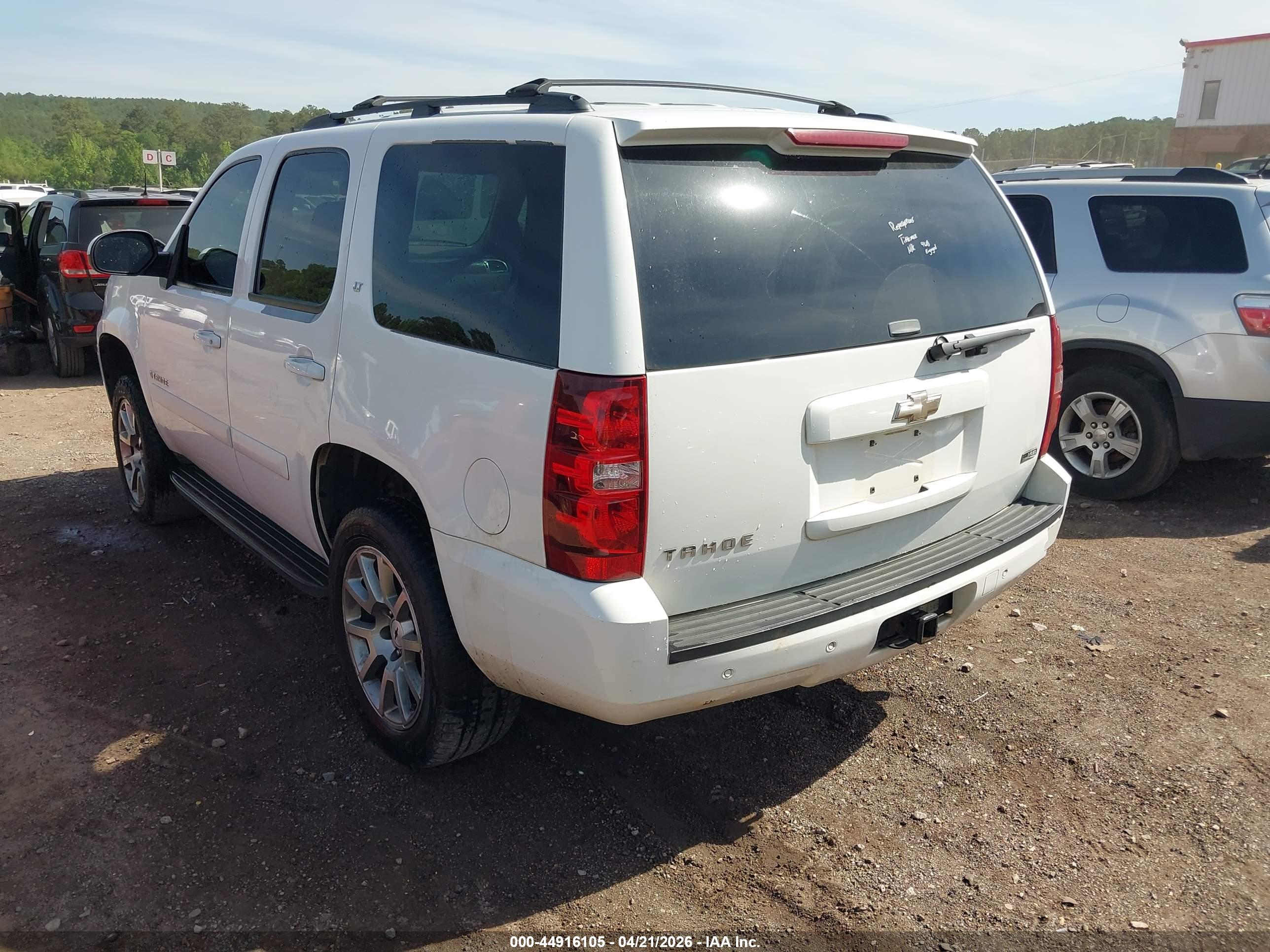 CHEVROLET TAHOE image 3