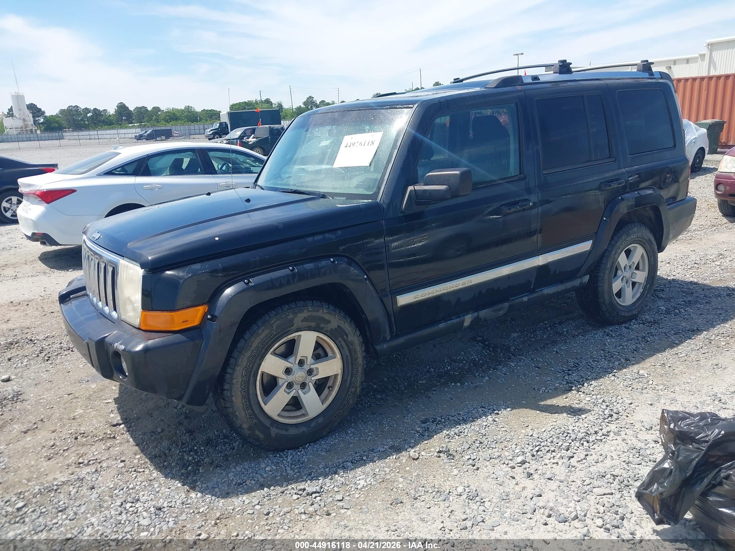 JEEP COMMANDER image 2