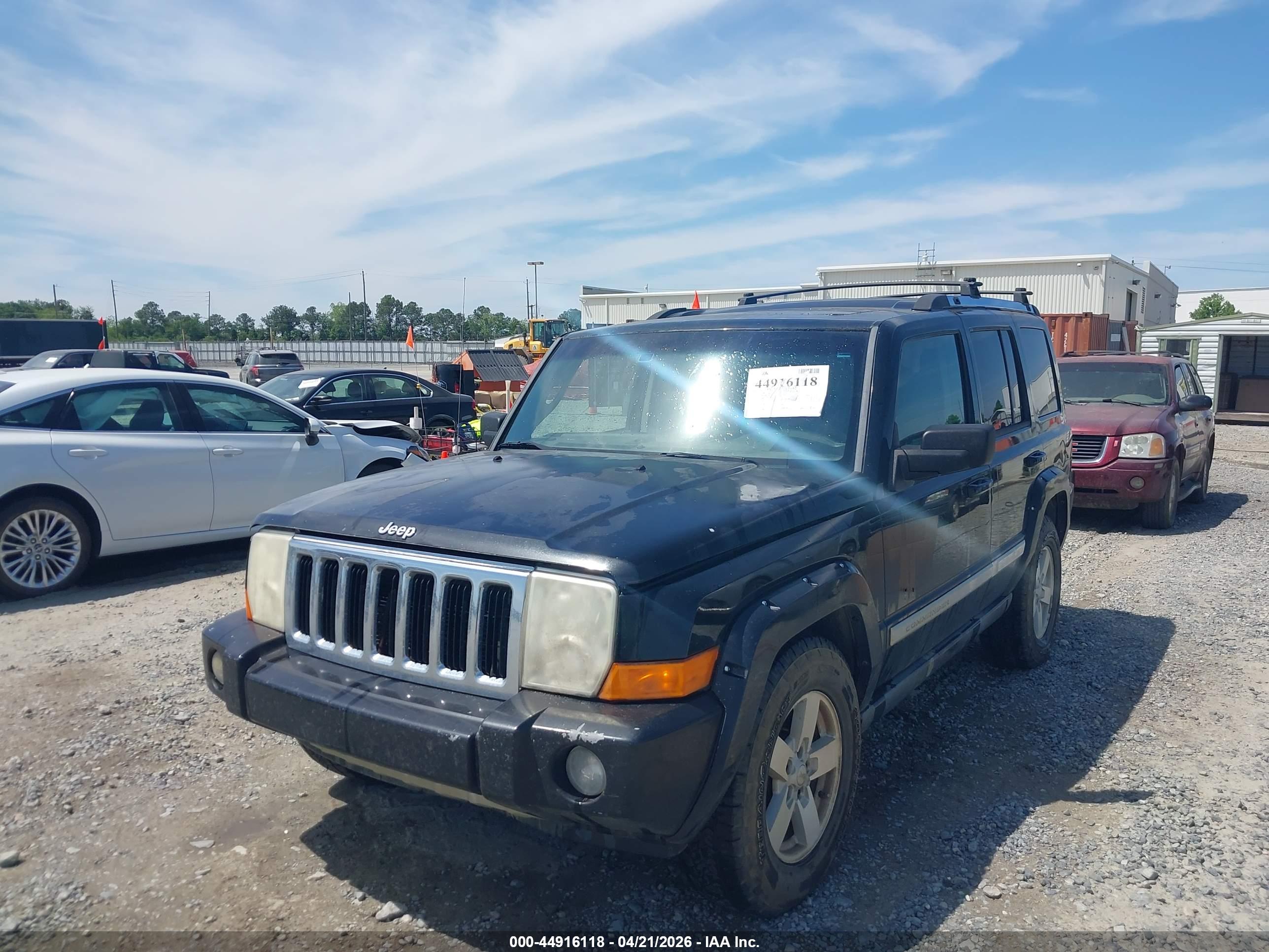 JEEP COMMANDER image 6
