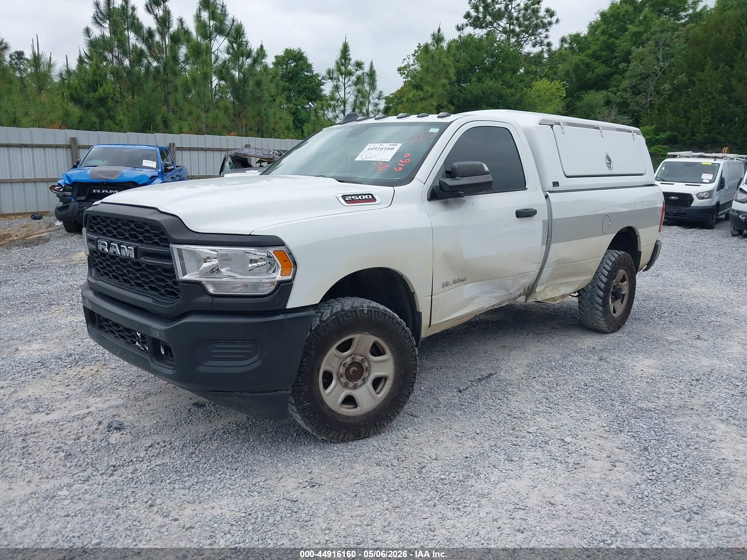 RAM 2500 image 2