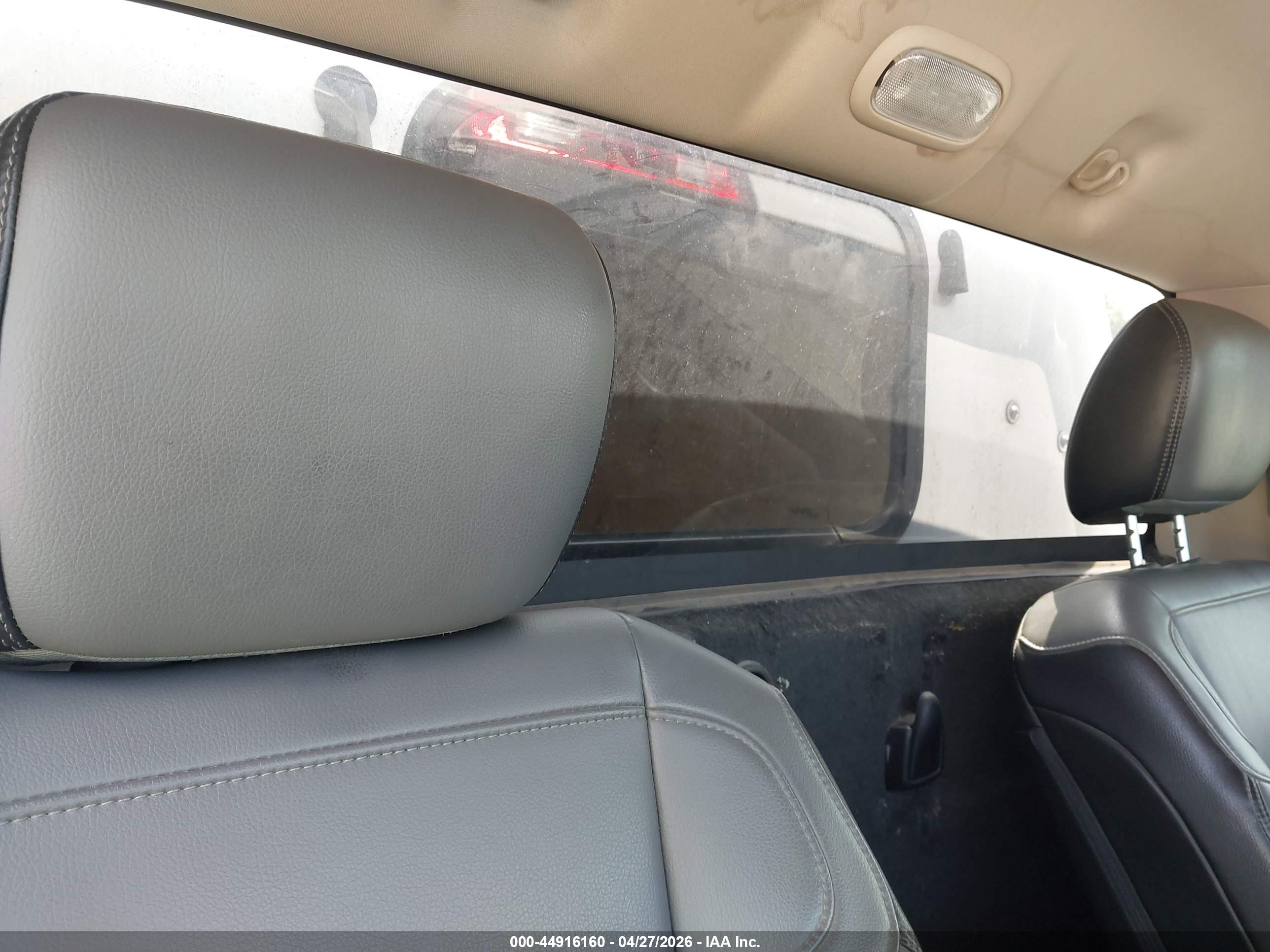 RAM 2500 image 8