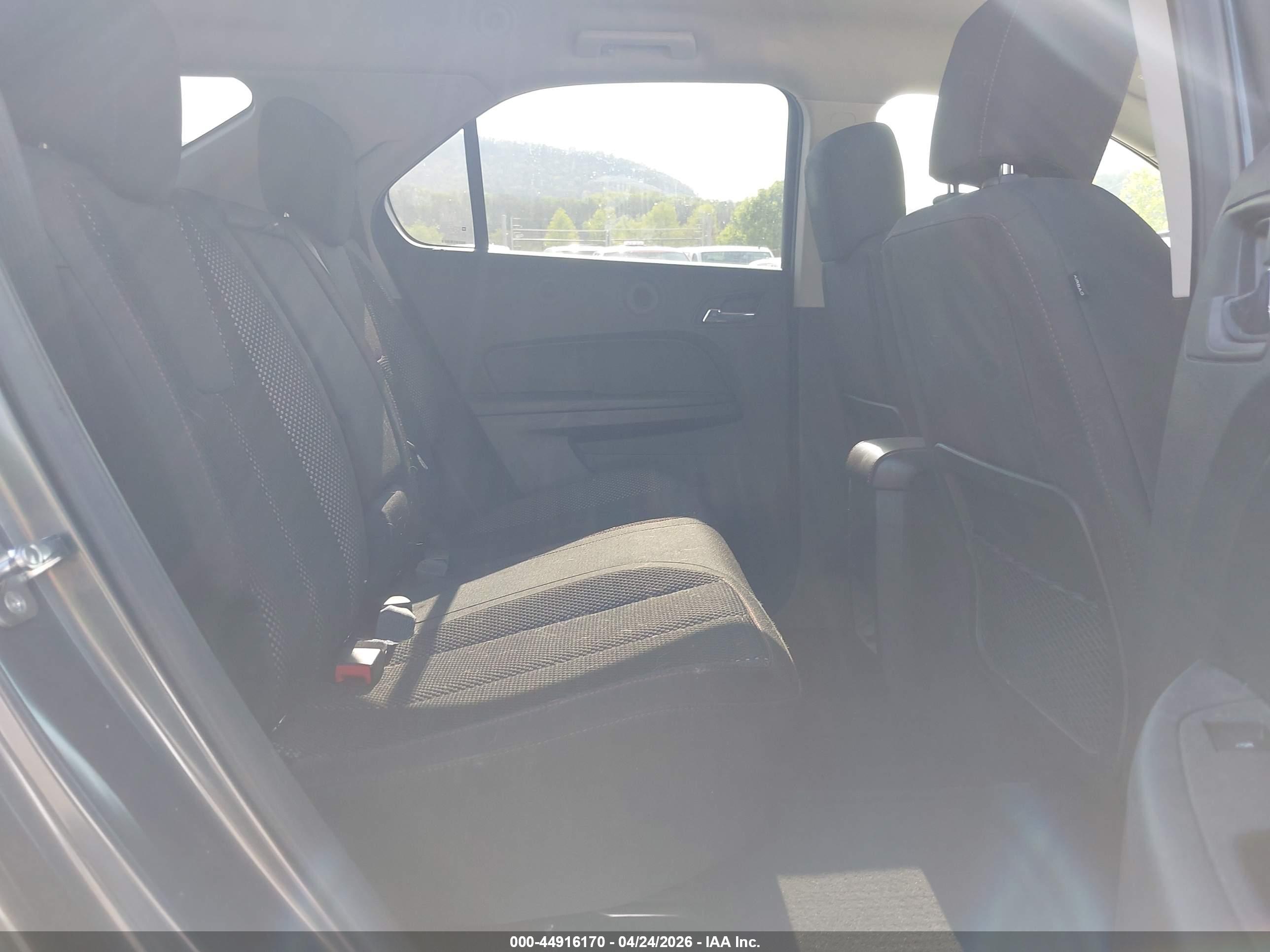 CHEVROLET EQUINOX image 8