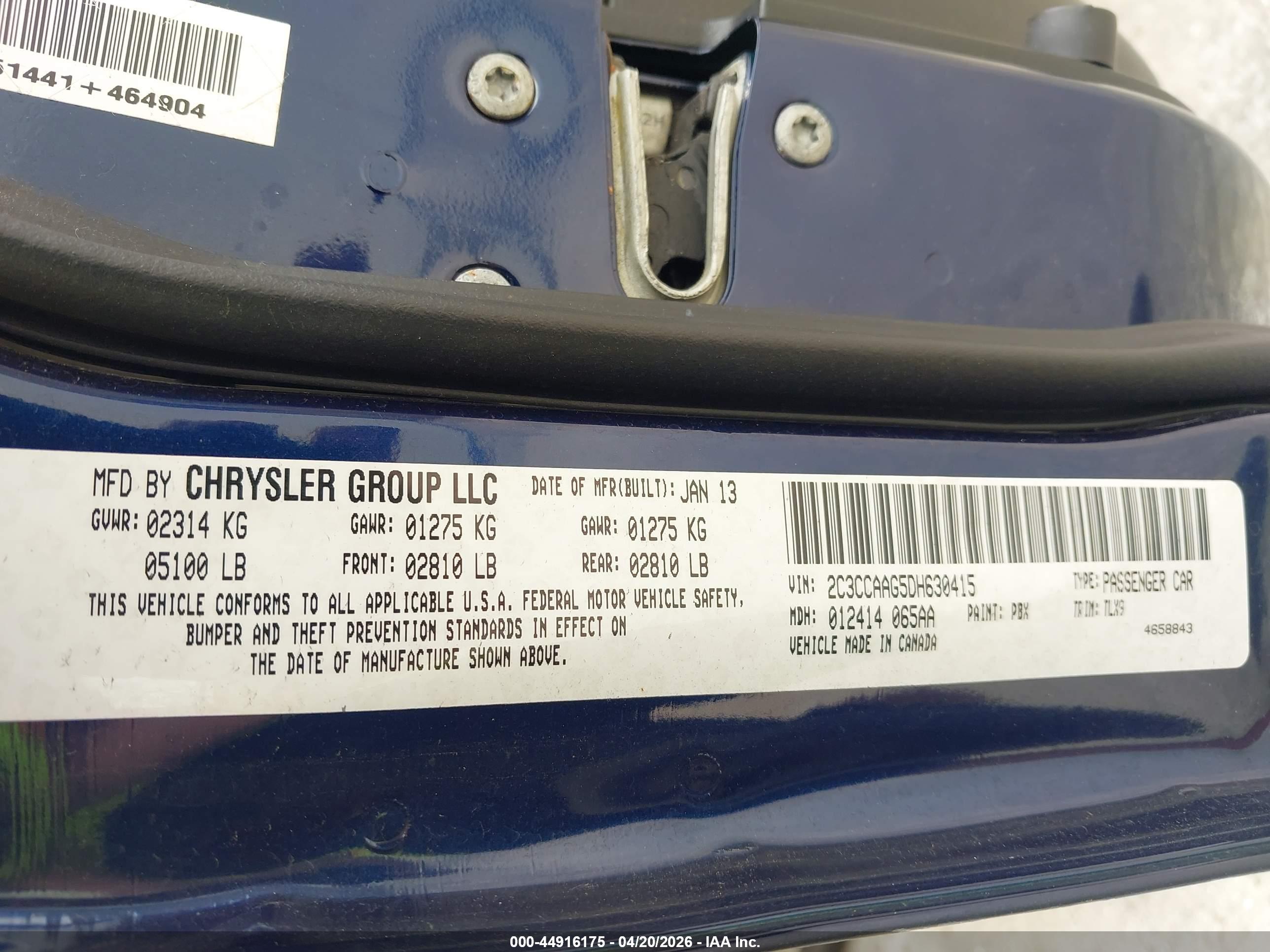 CHRYSLER 300 image 9