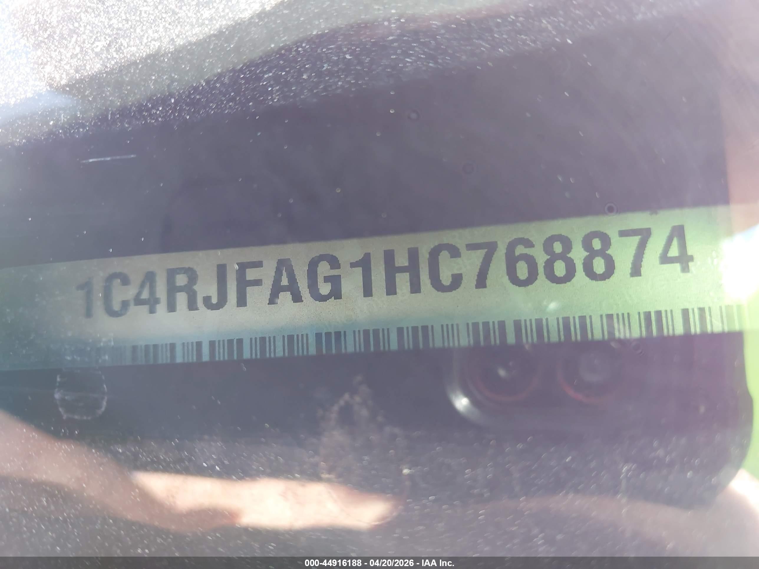 JEEP GRAND image 9