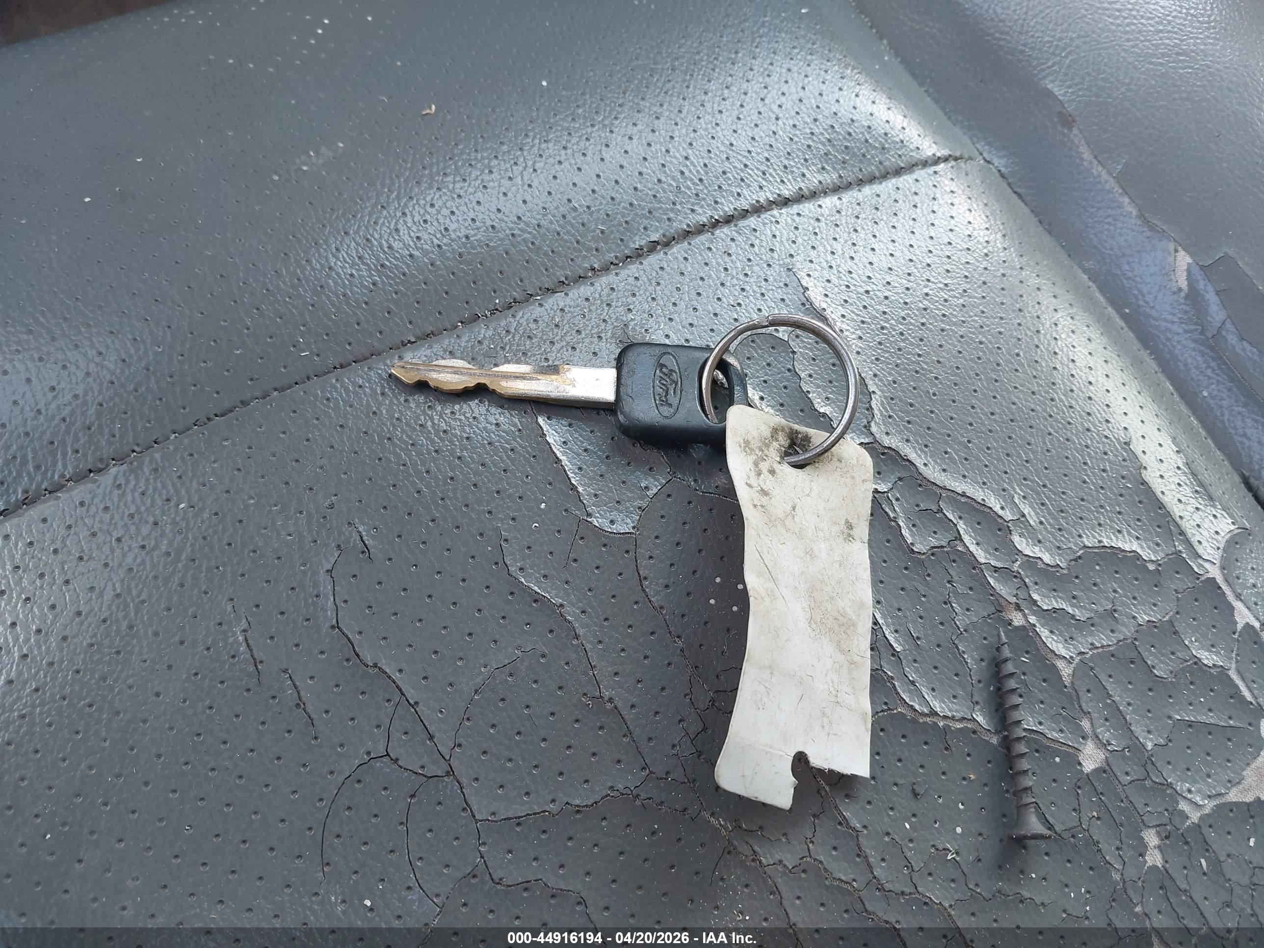 FORD E-350 image 11