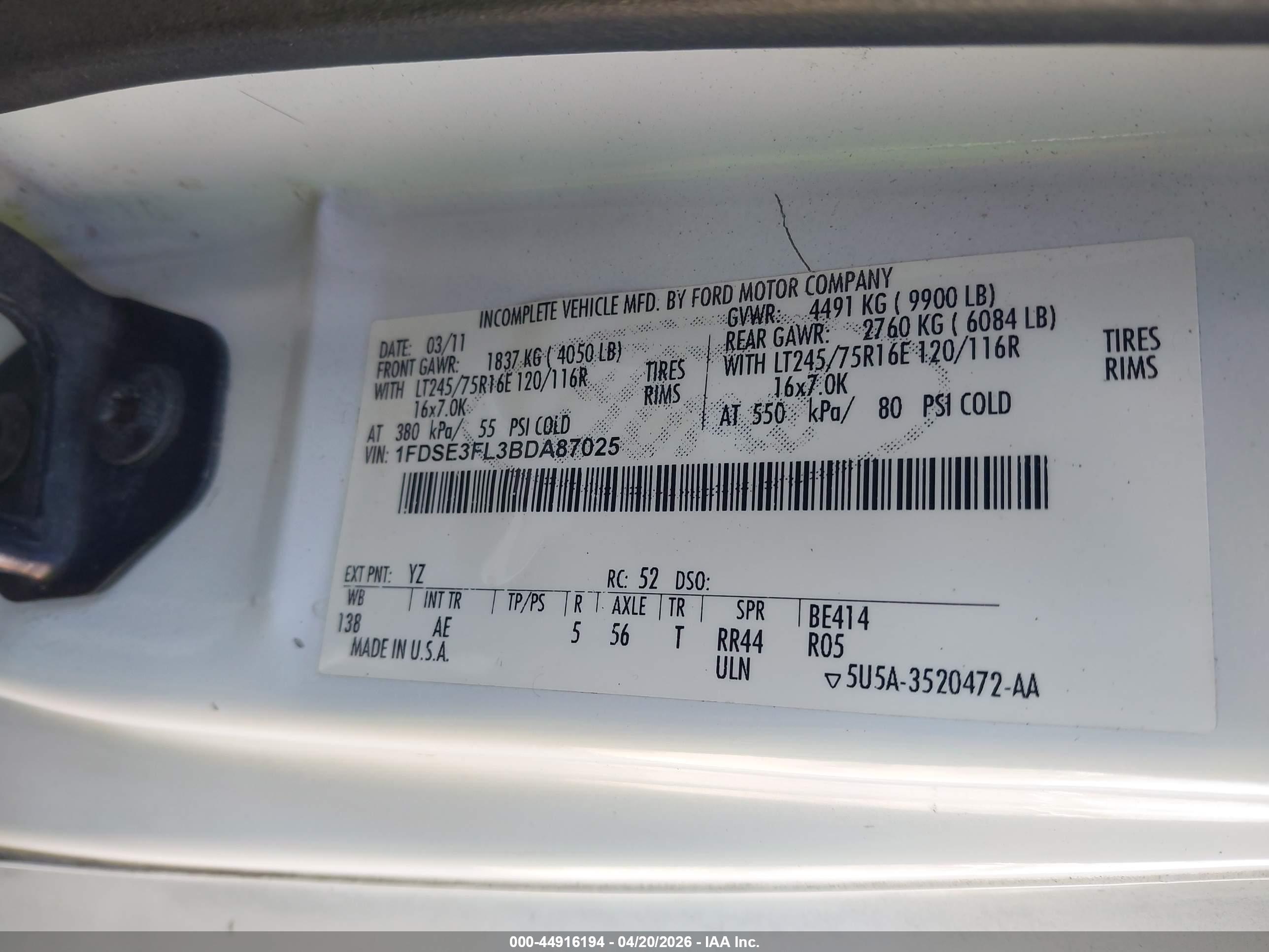 FORD E-350 image 9