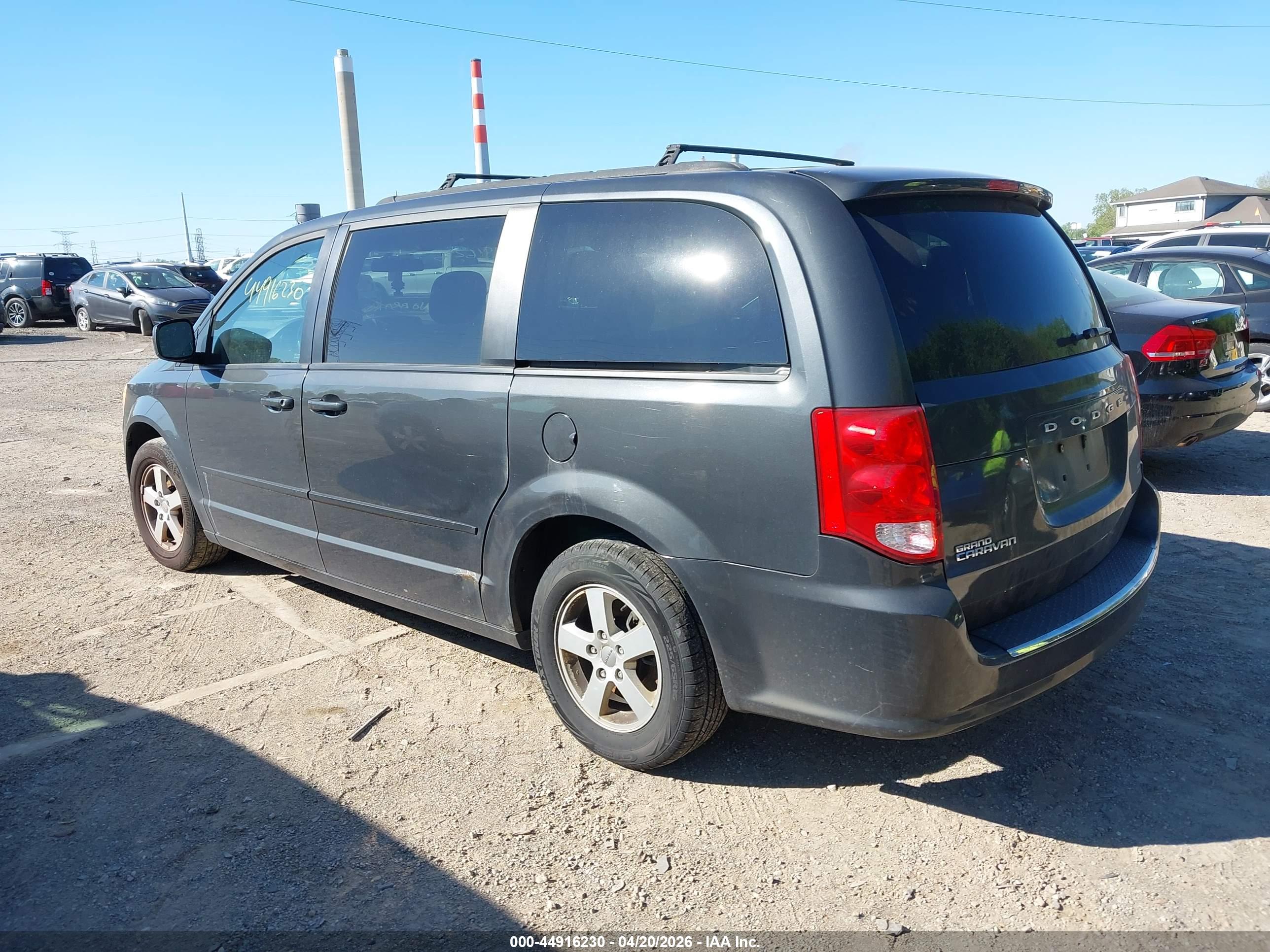 DODGE GRAND image 3