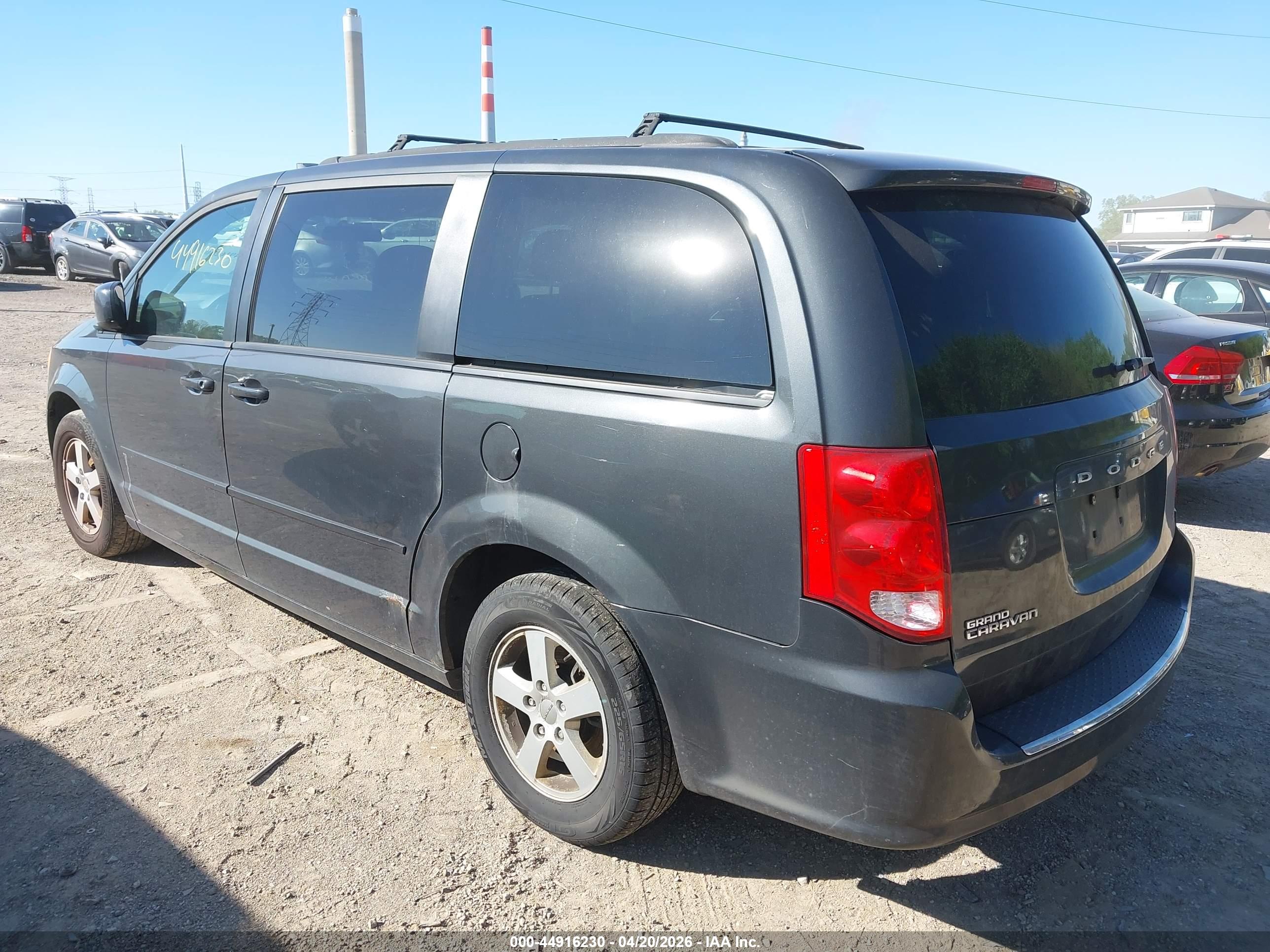 DODGE GRAND image 6