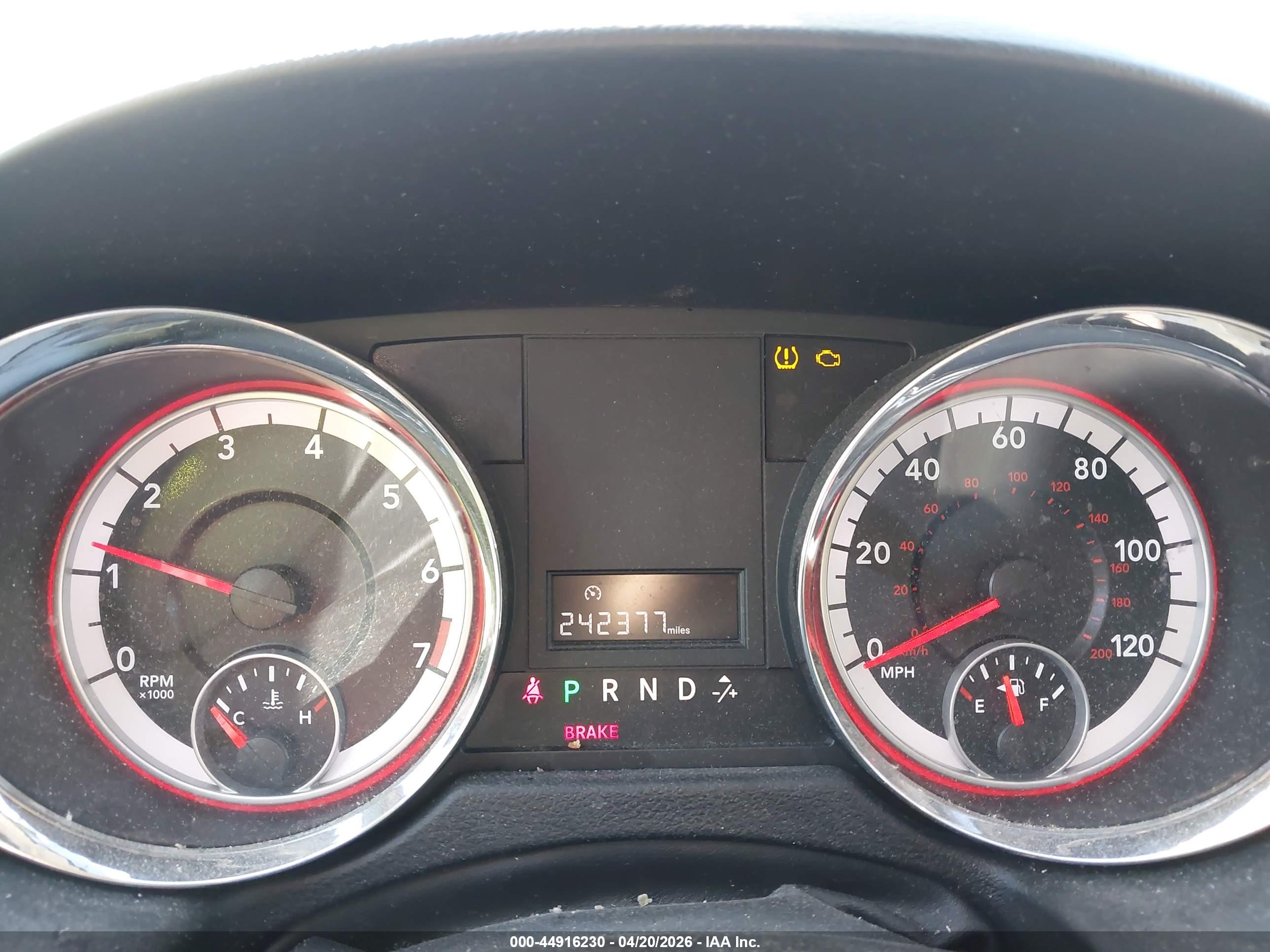 DODGE GRAND image 7