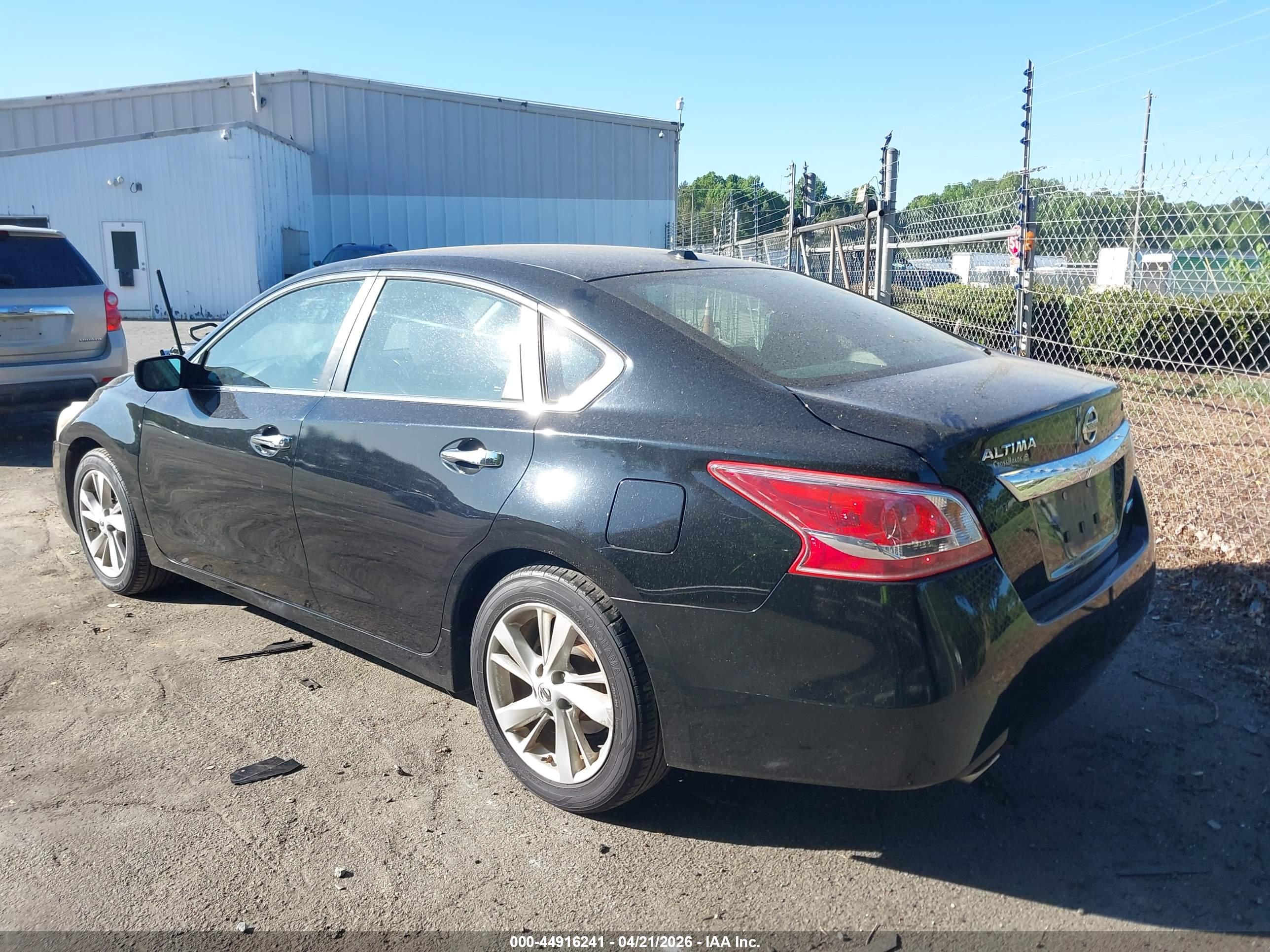 NISSAN ALTIMA image 3