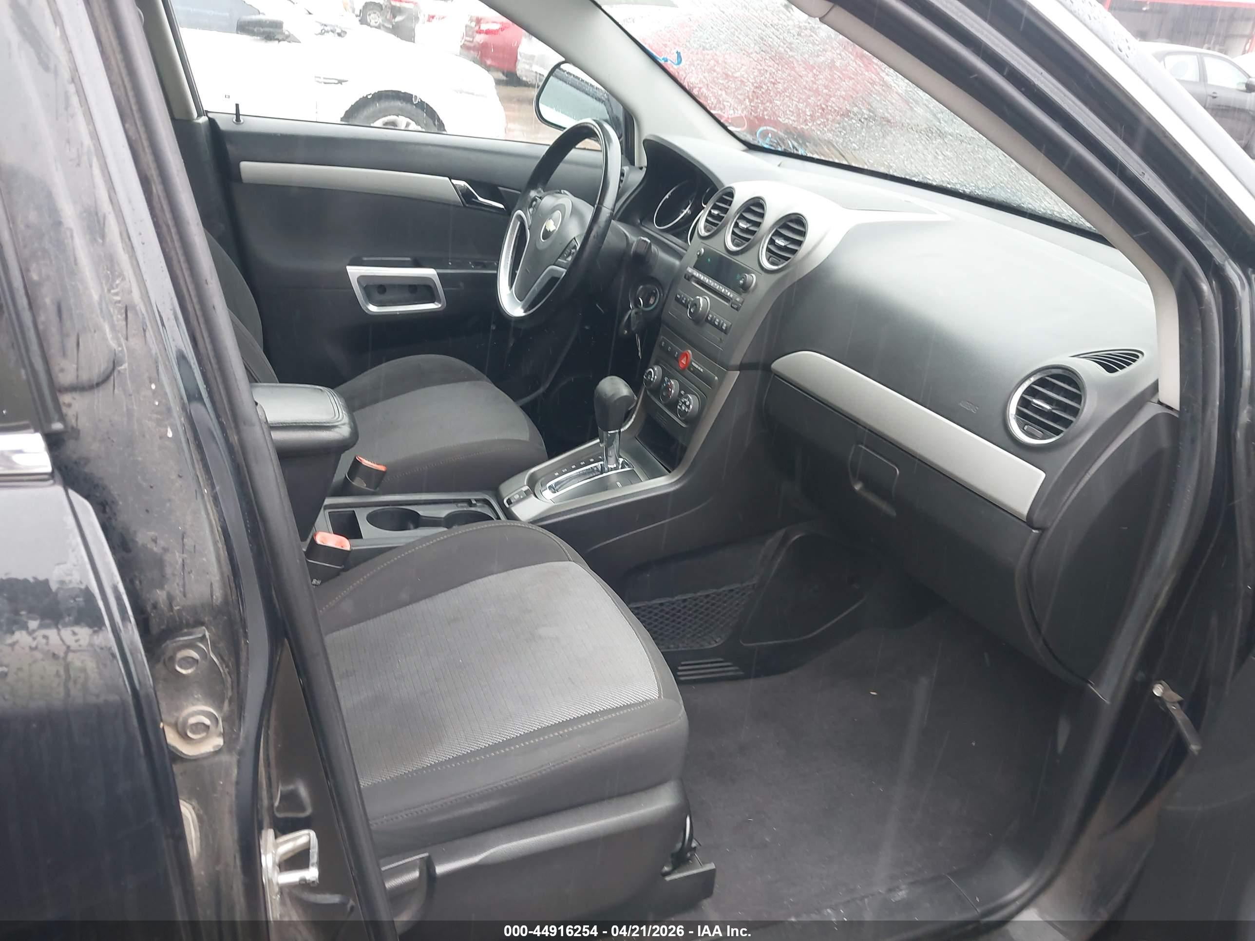 CHEVROLET CAPTIVA image 5