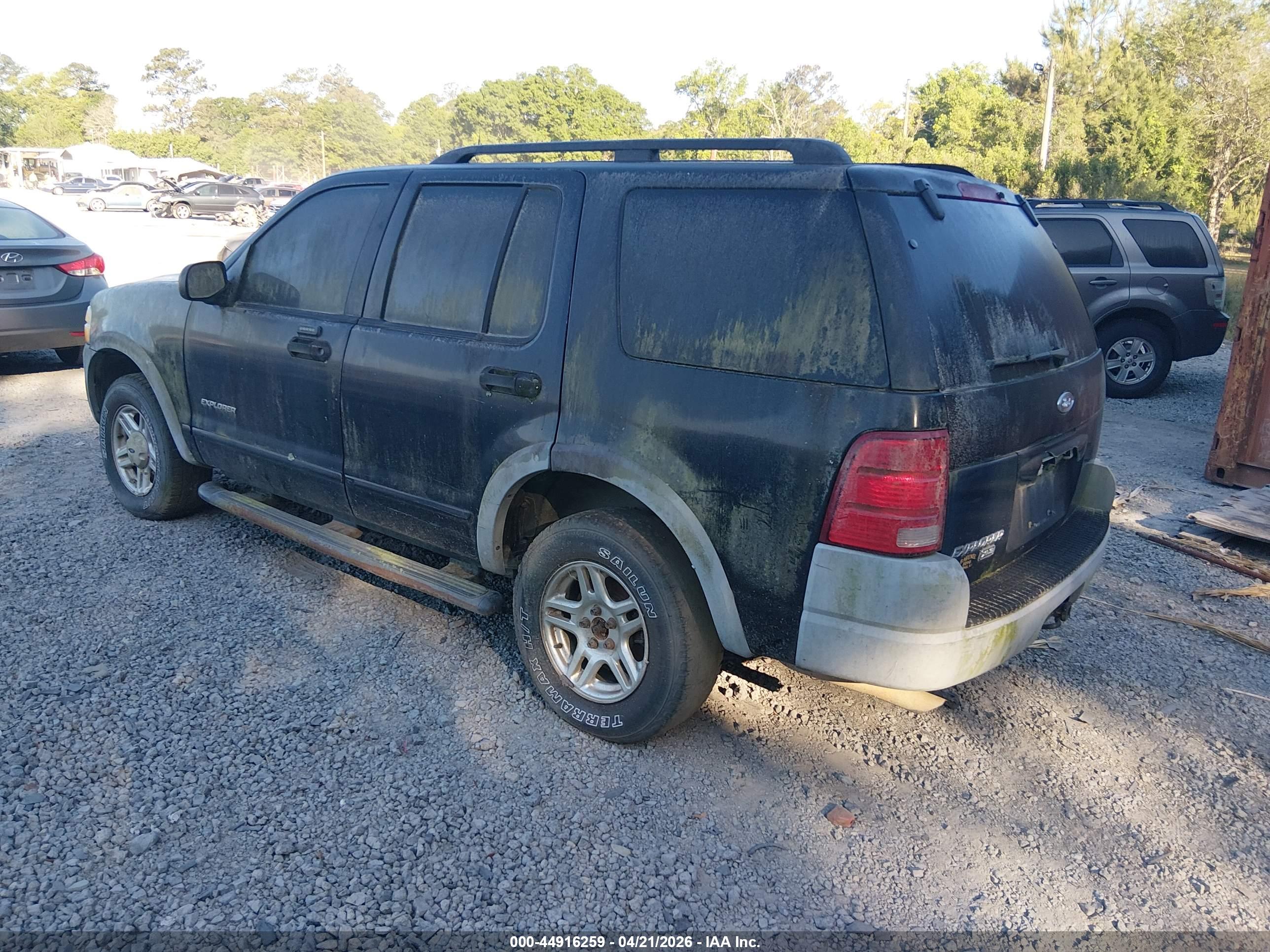 FORD EXPLORER image 3