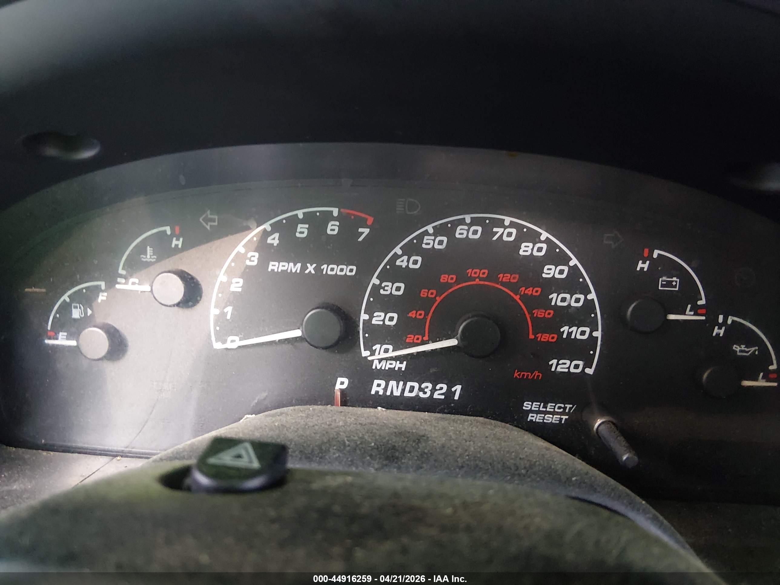 FORD EXPLORER image 7