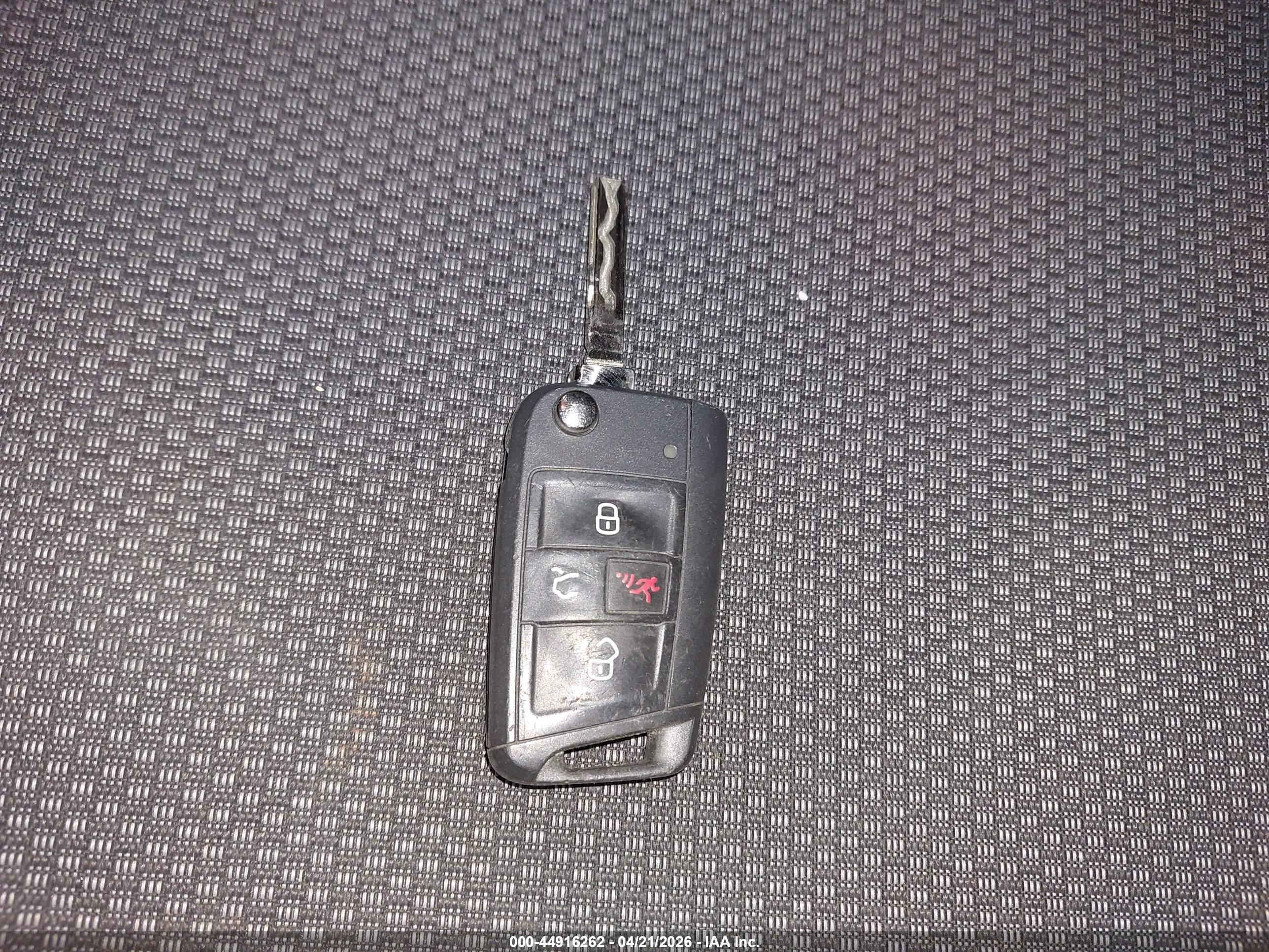 VOLKSWAGEN JETTA image 11
