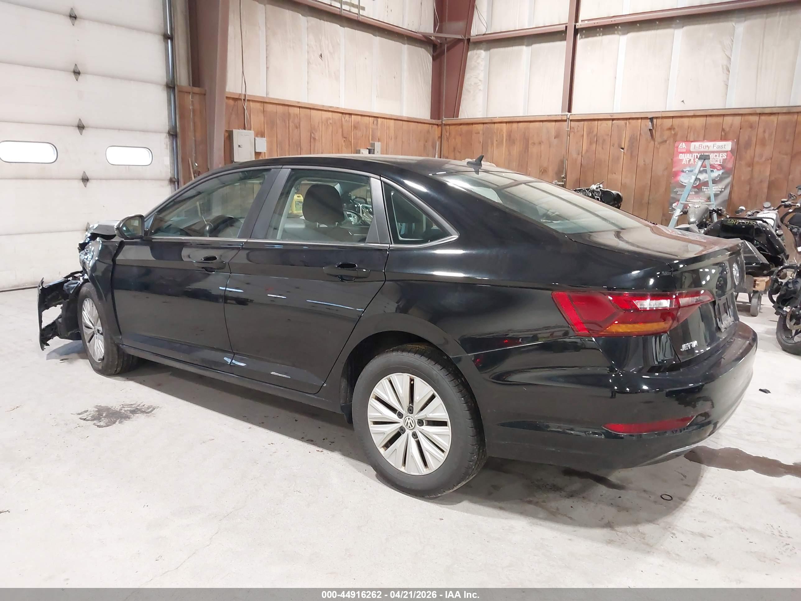 VOLKSWAGEN JETTA image 3
