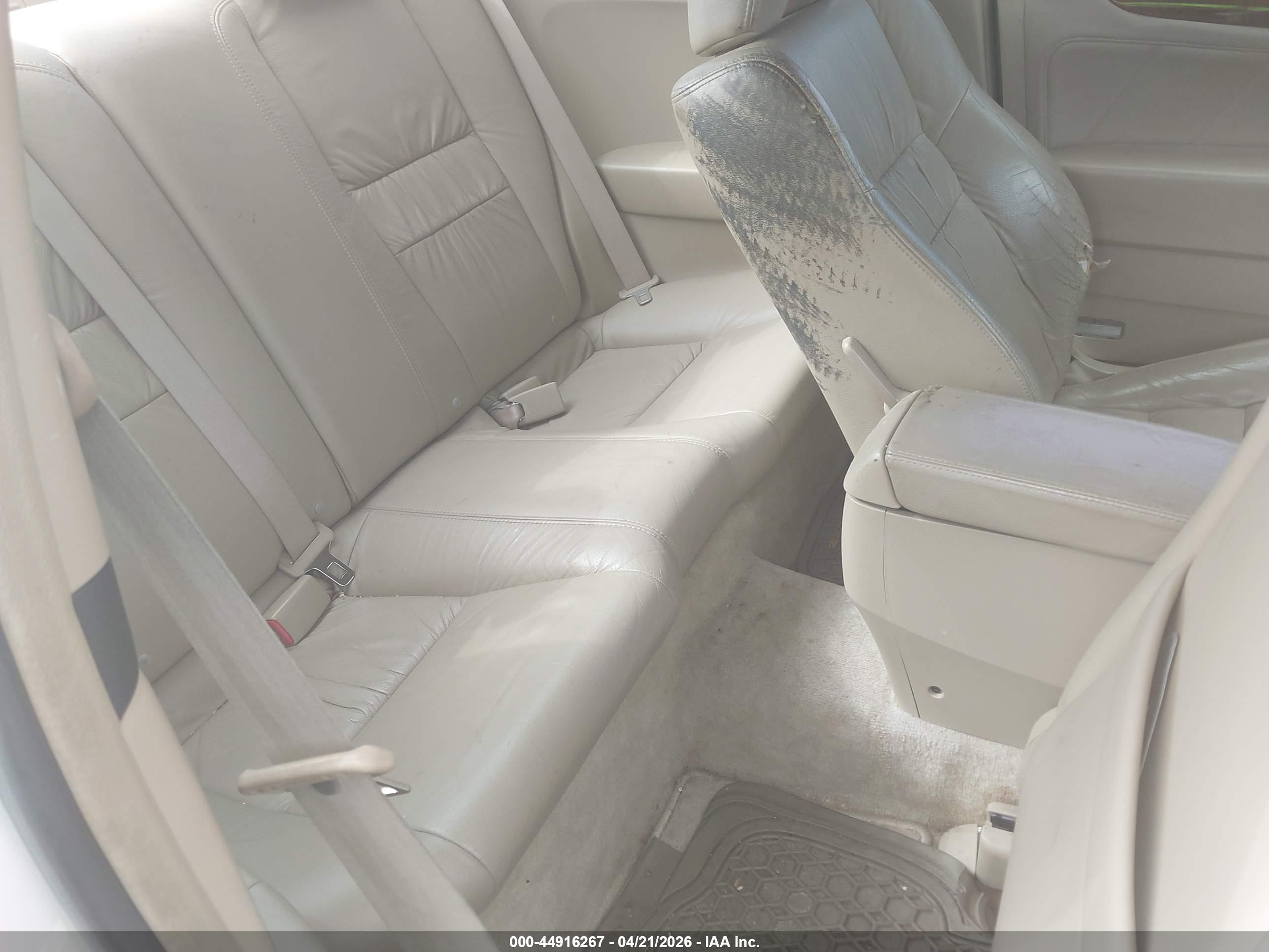 HONDA ACCORD image 8