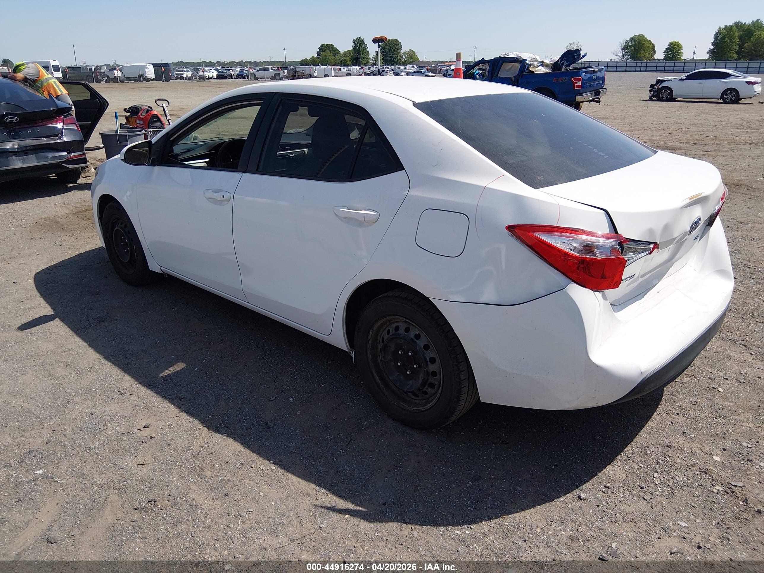 TOYOTA COROLLA image 3