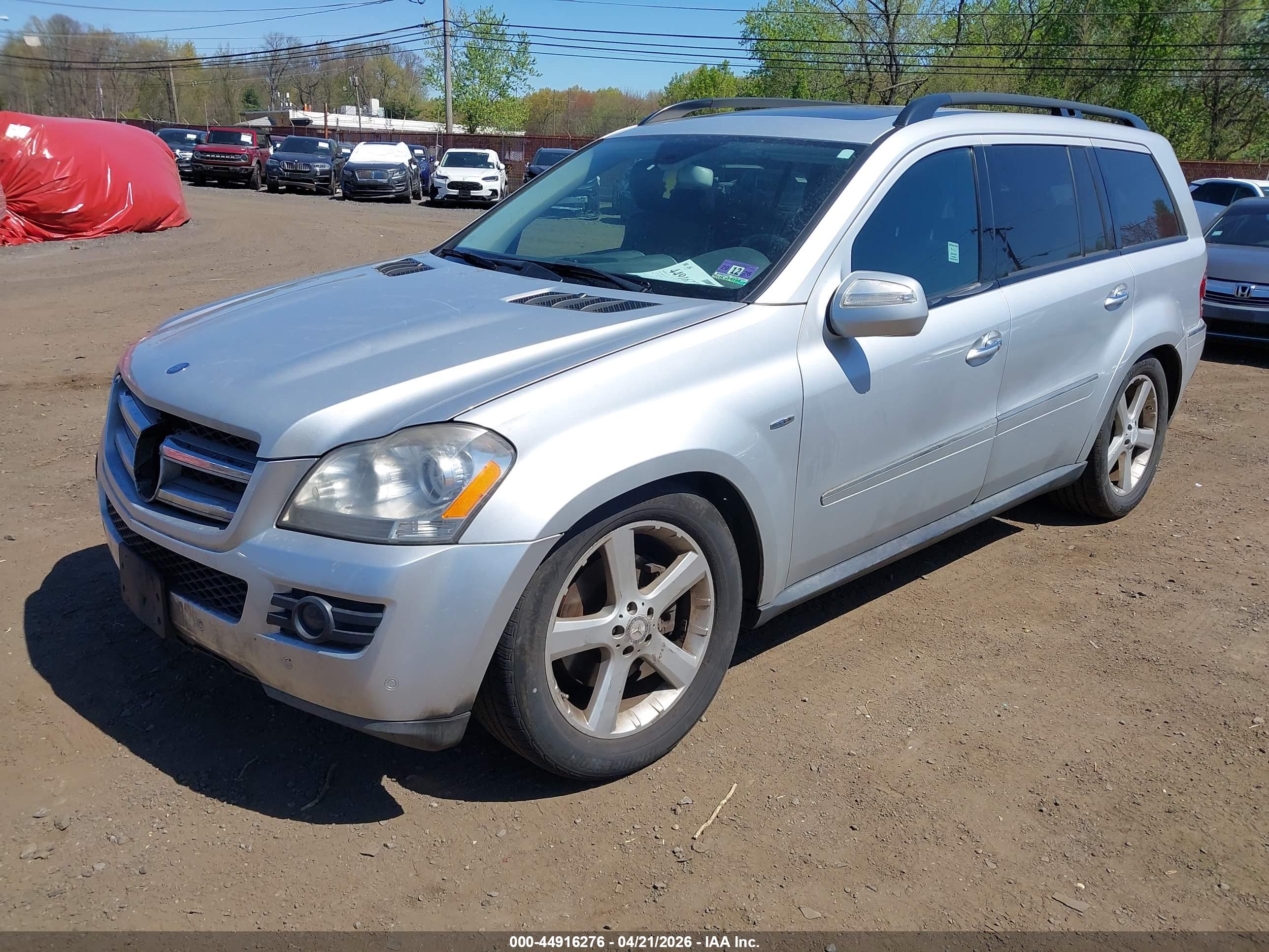 MERCEDES-BENZ GL image 2