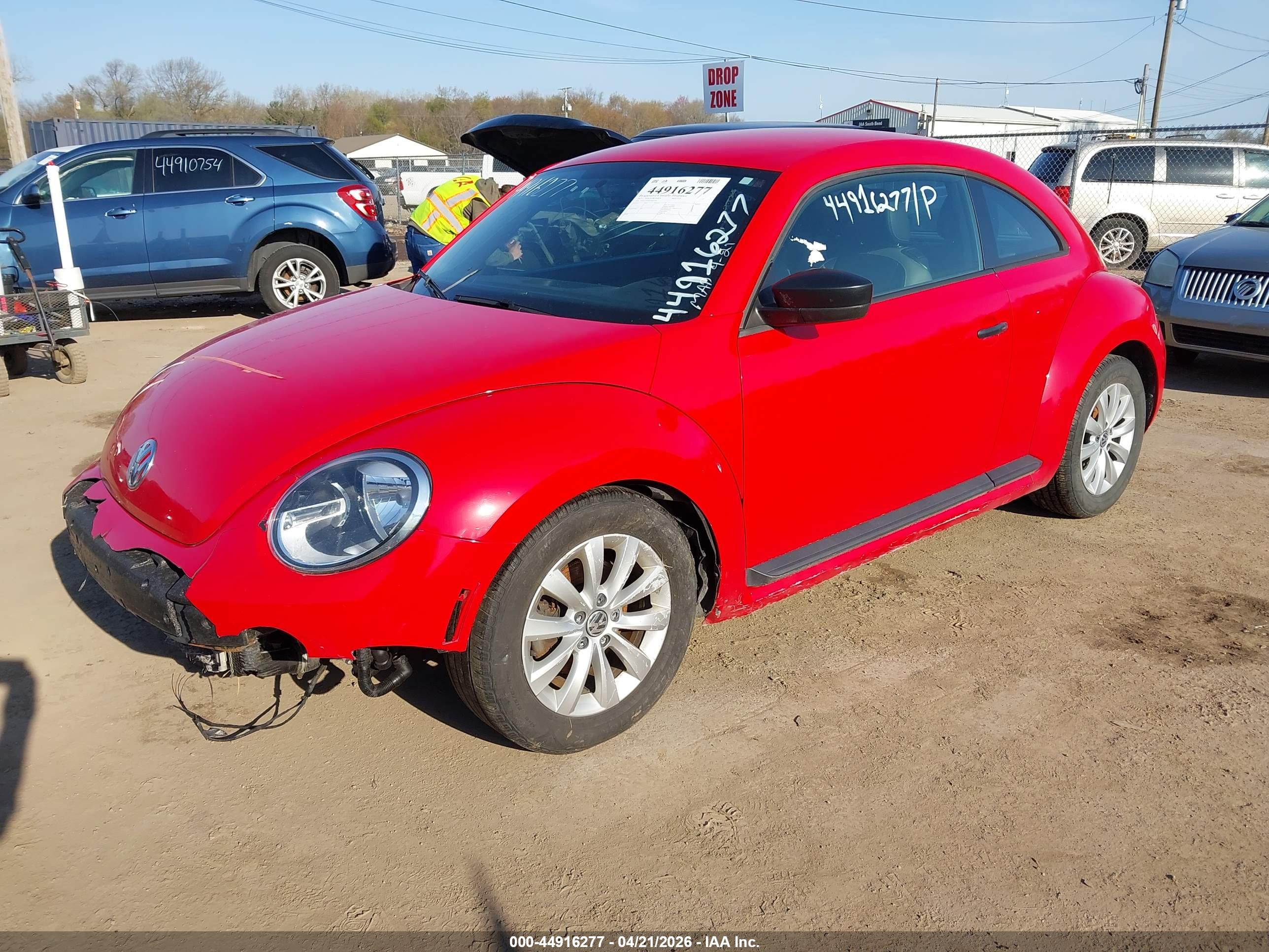 VOLKSWAGEN BEETLE image 2