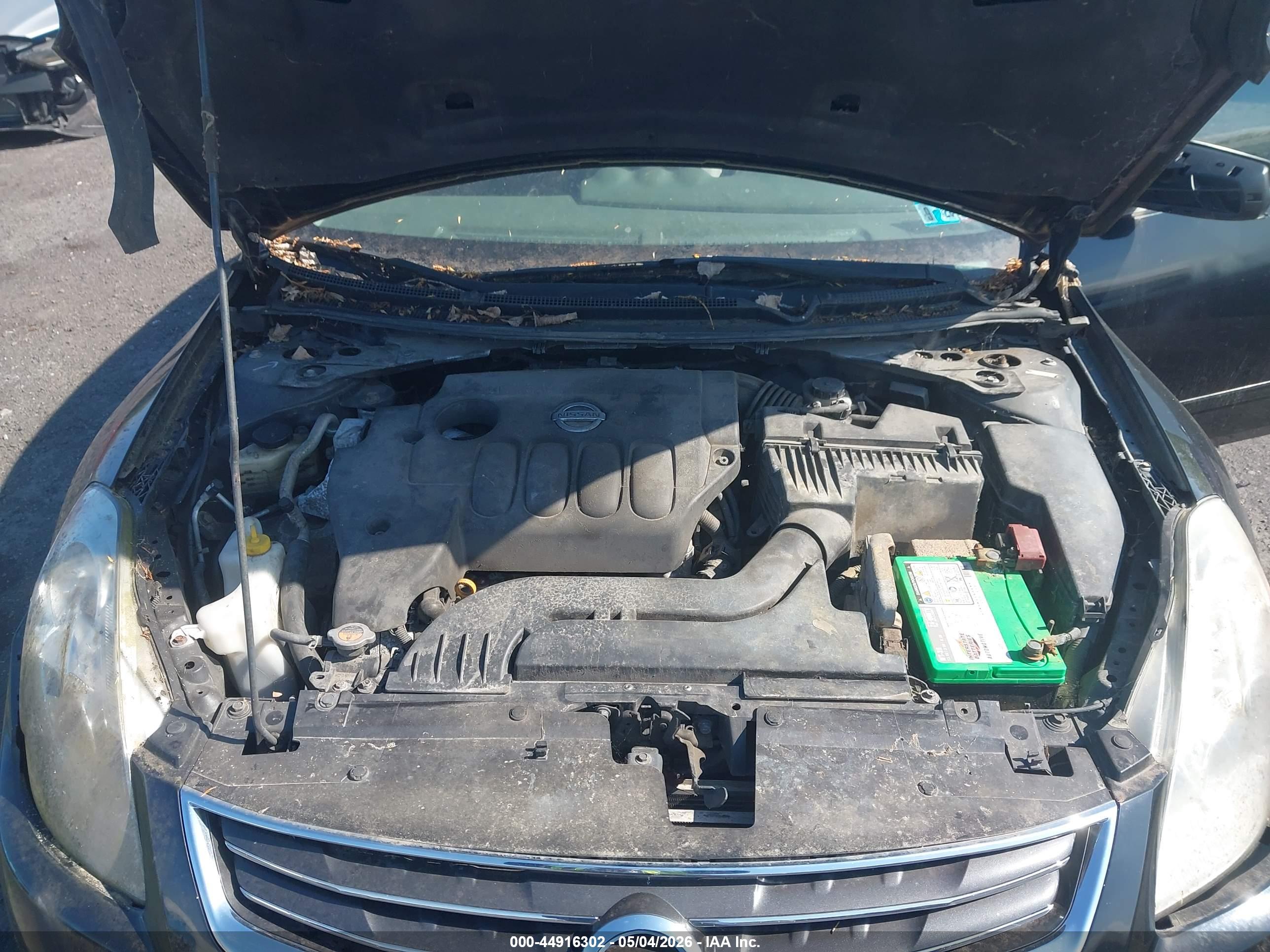 NISSAN ALTIMA image 10