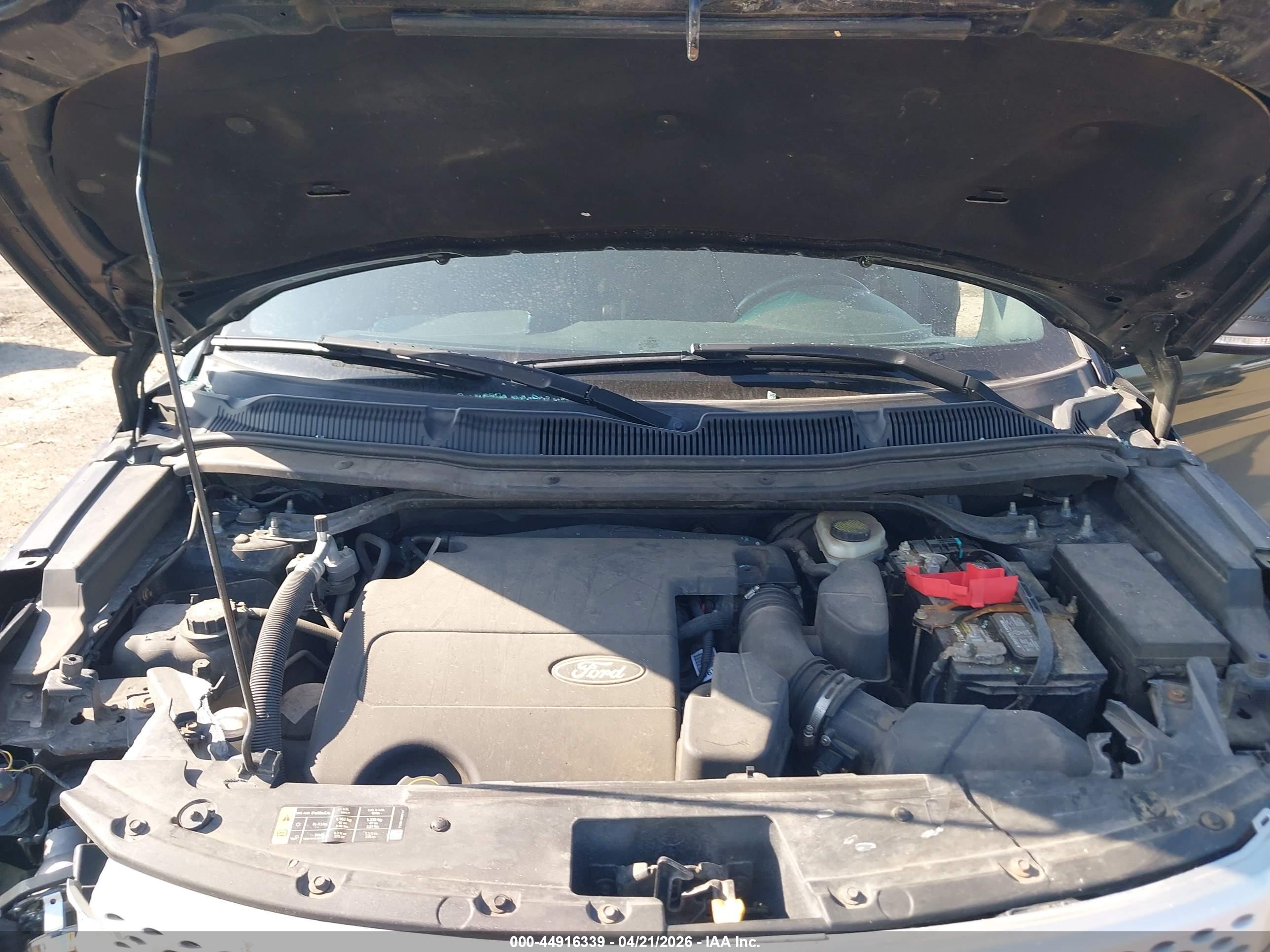 FORD EXPLORER image 10