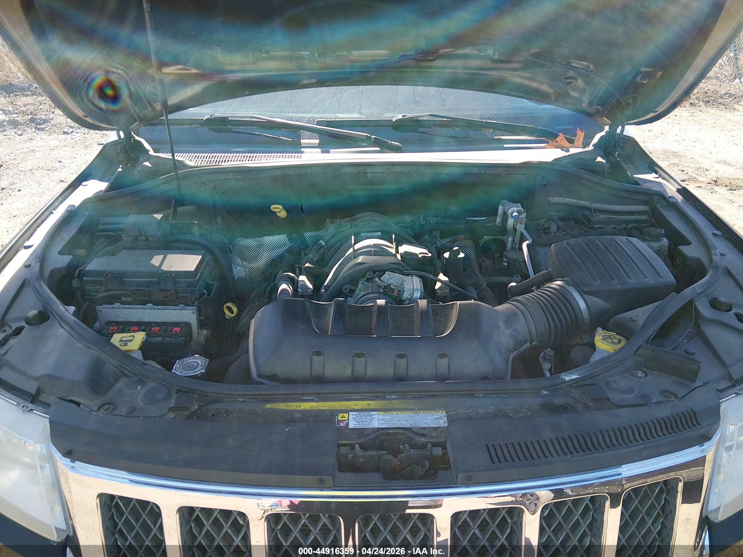 JEEP GRAND image 10