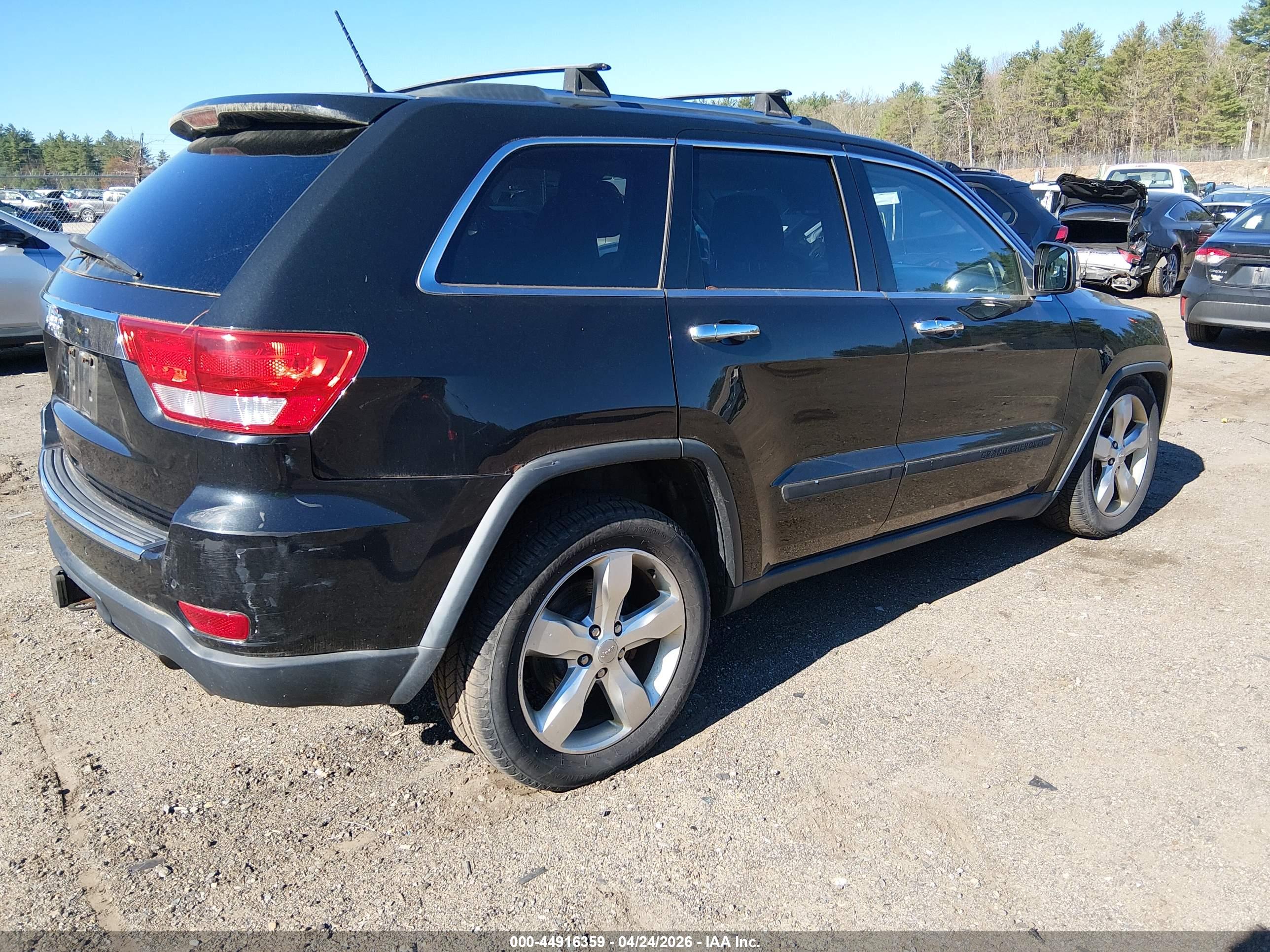 JEEP GRAND image 4