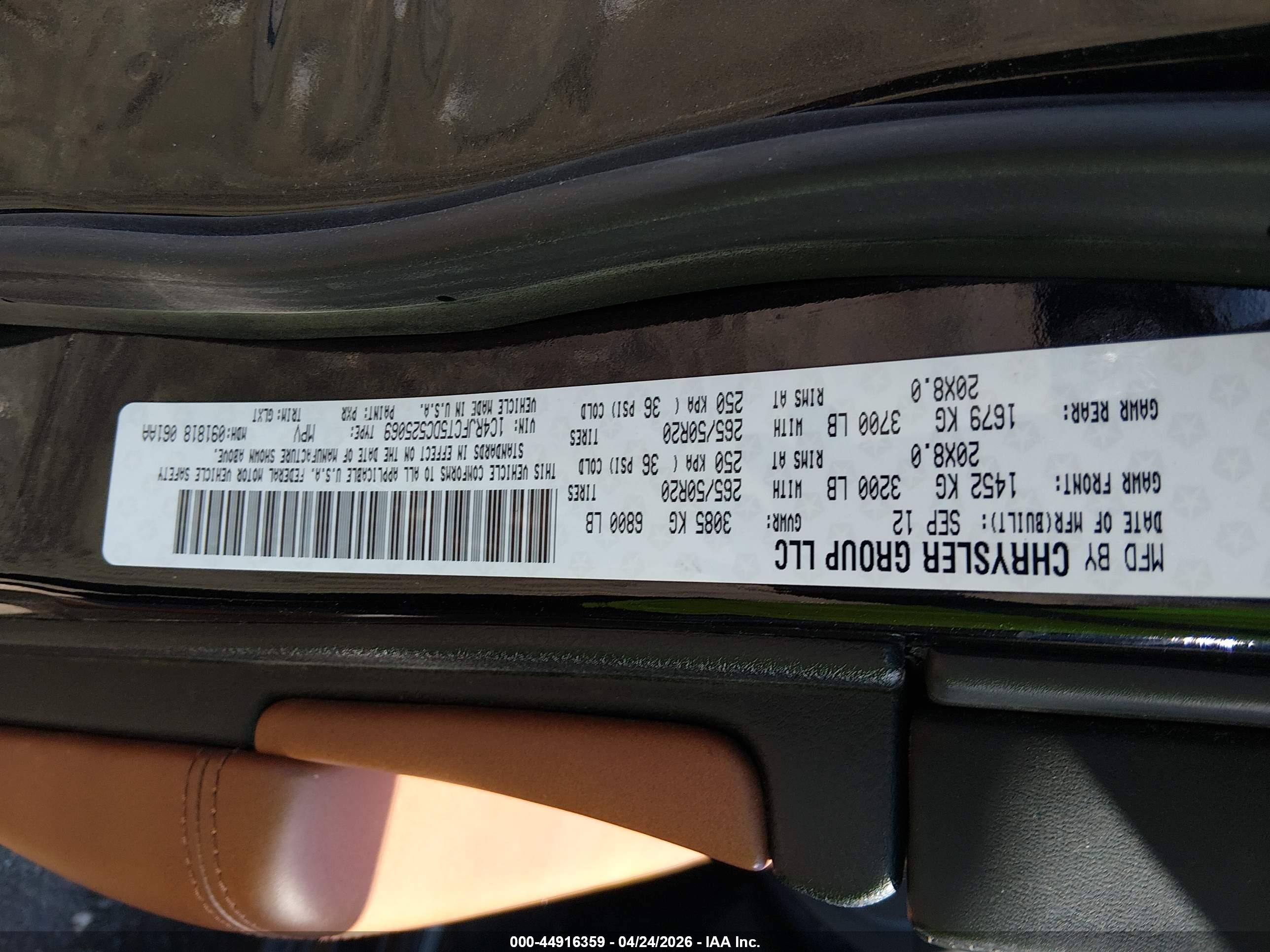 JEEP GRAND image 9