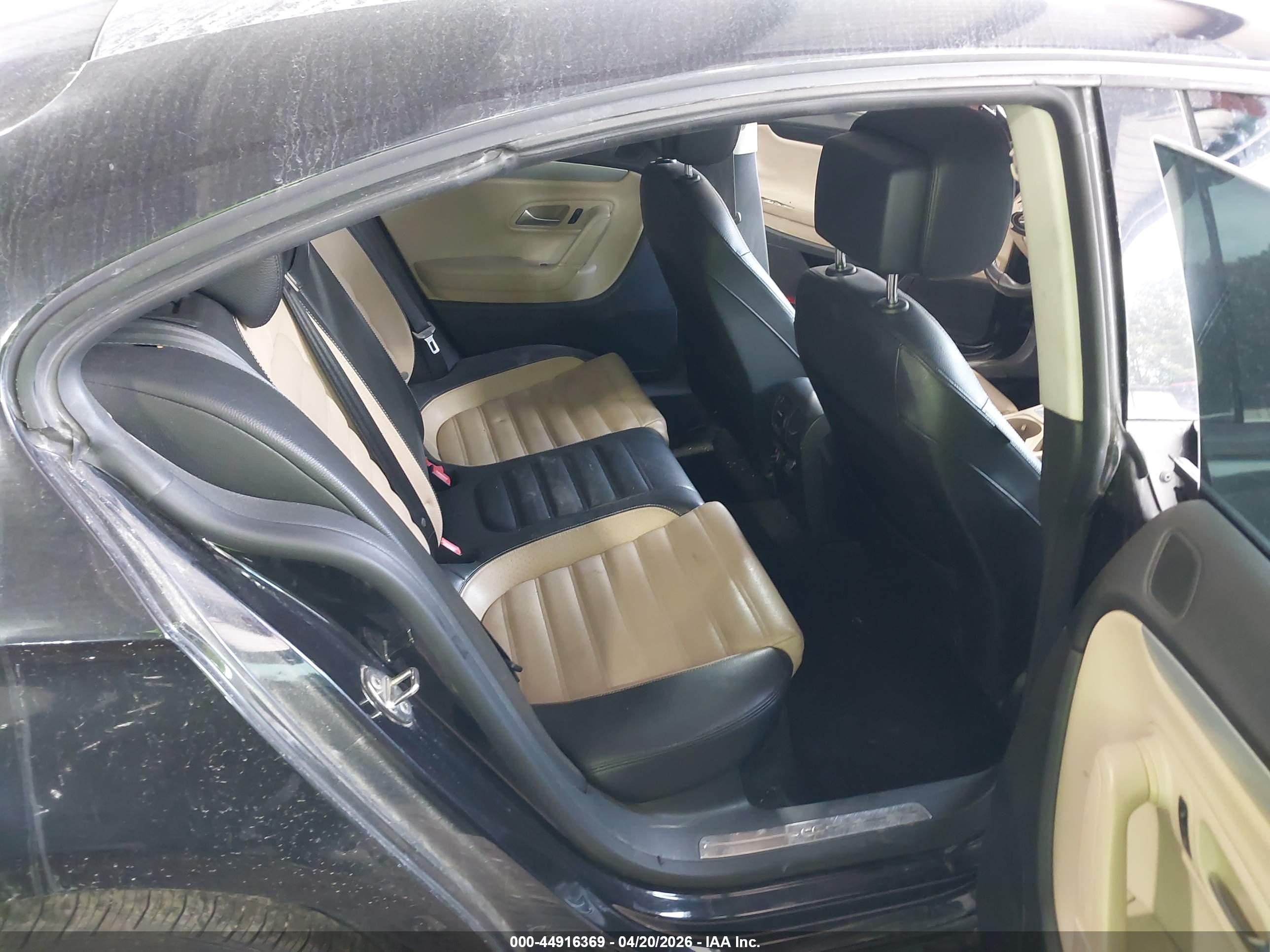 VOLKSWAGEN CC image 8