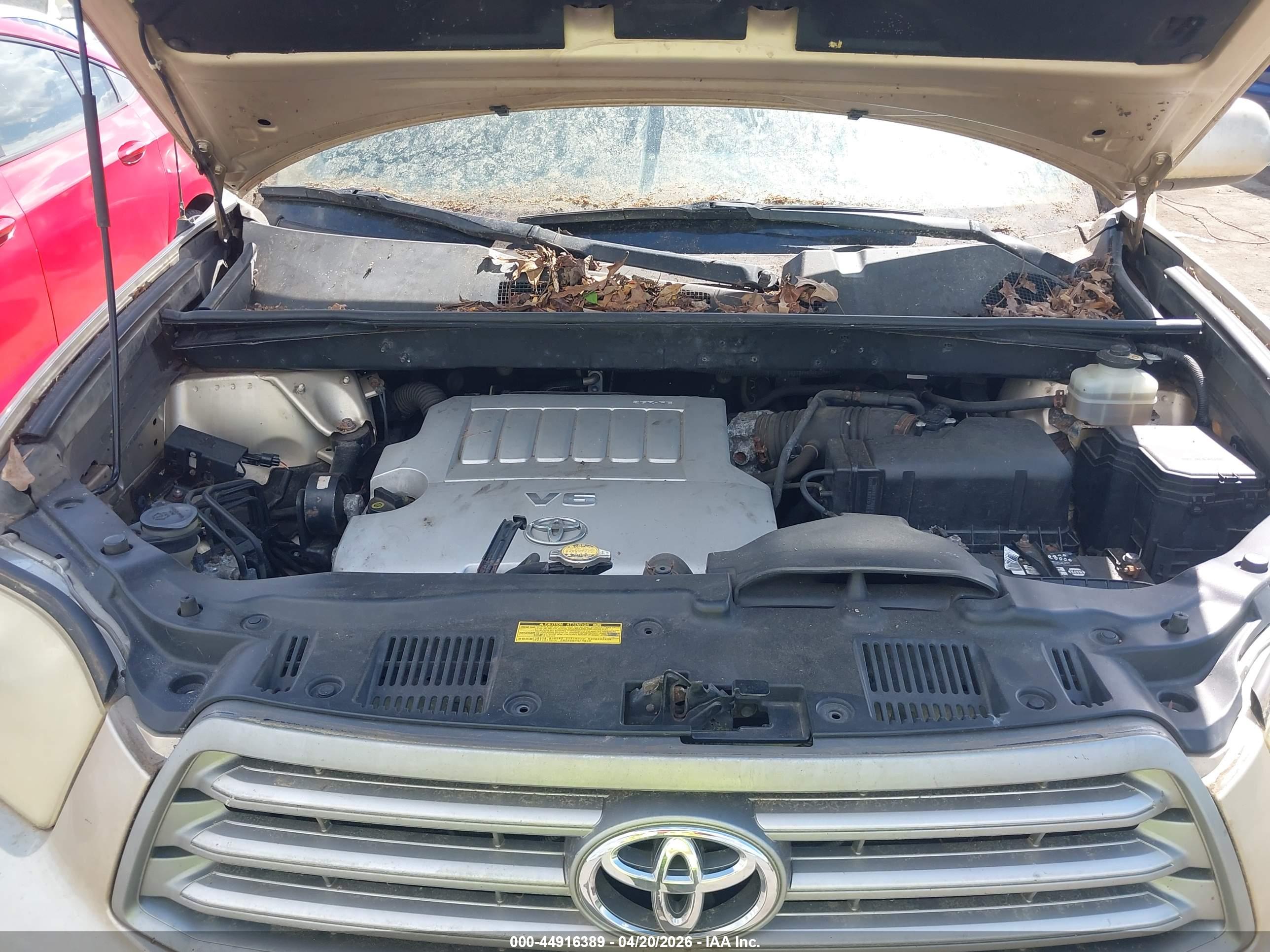 TOYOTA HIGHLANDER image 10